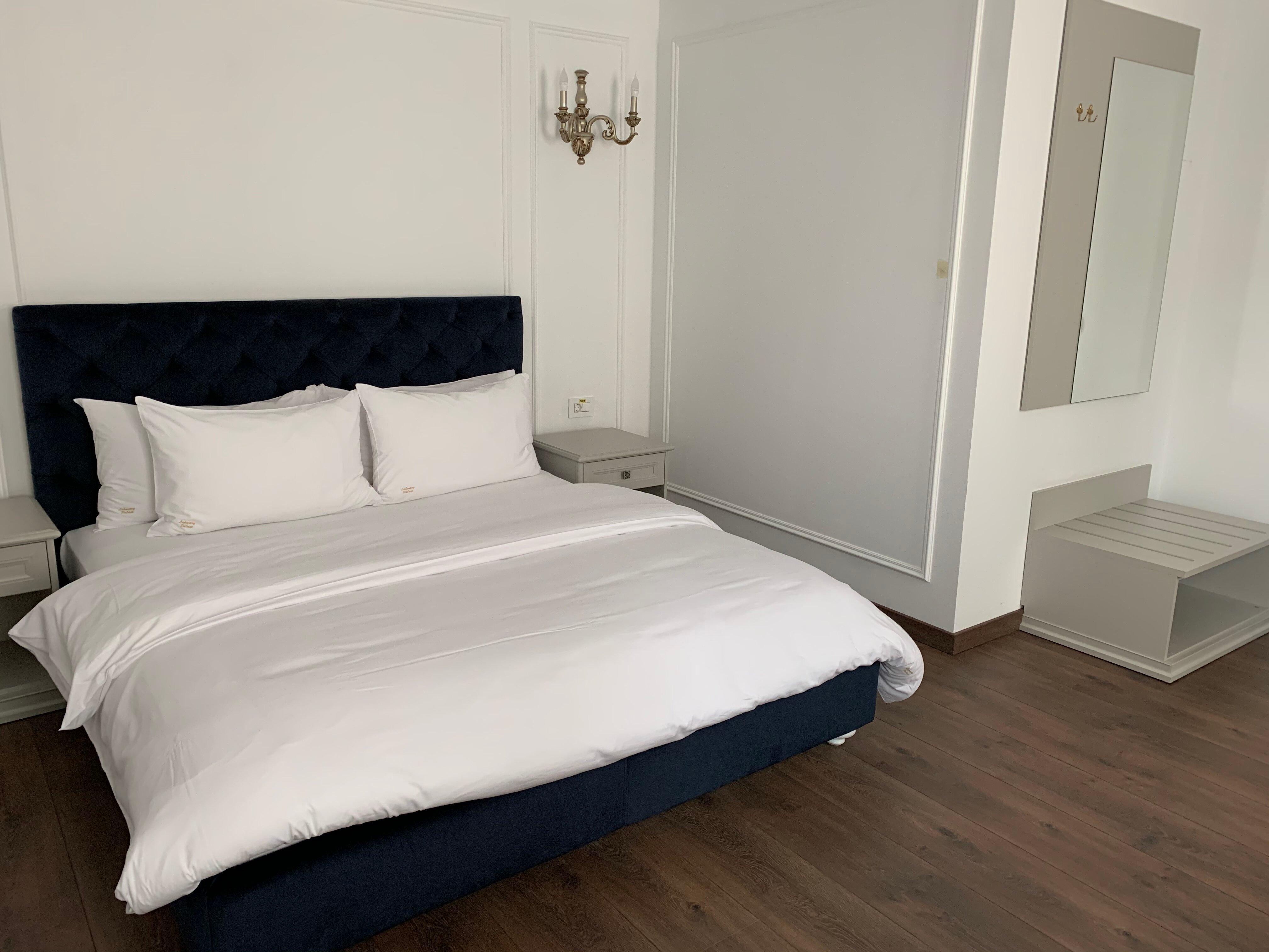 Hotel Lahovary Palace