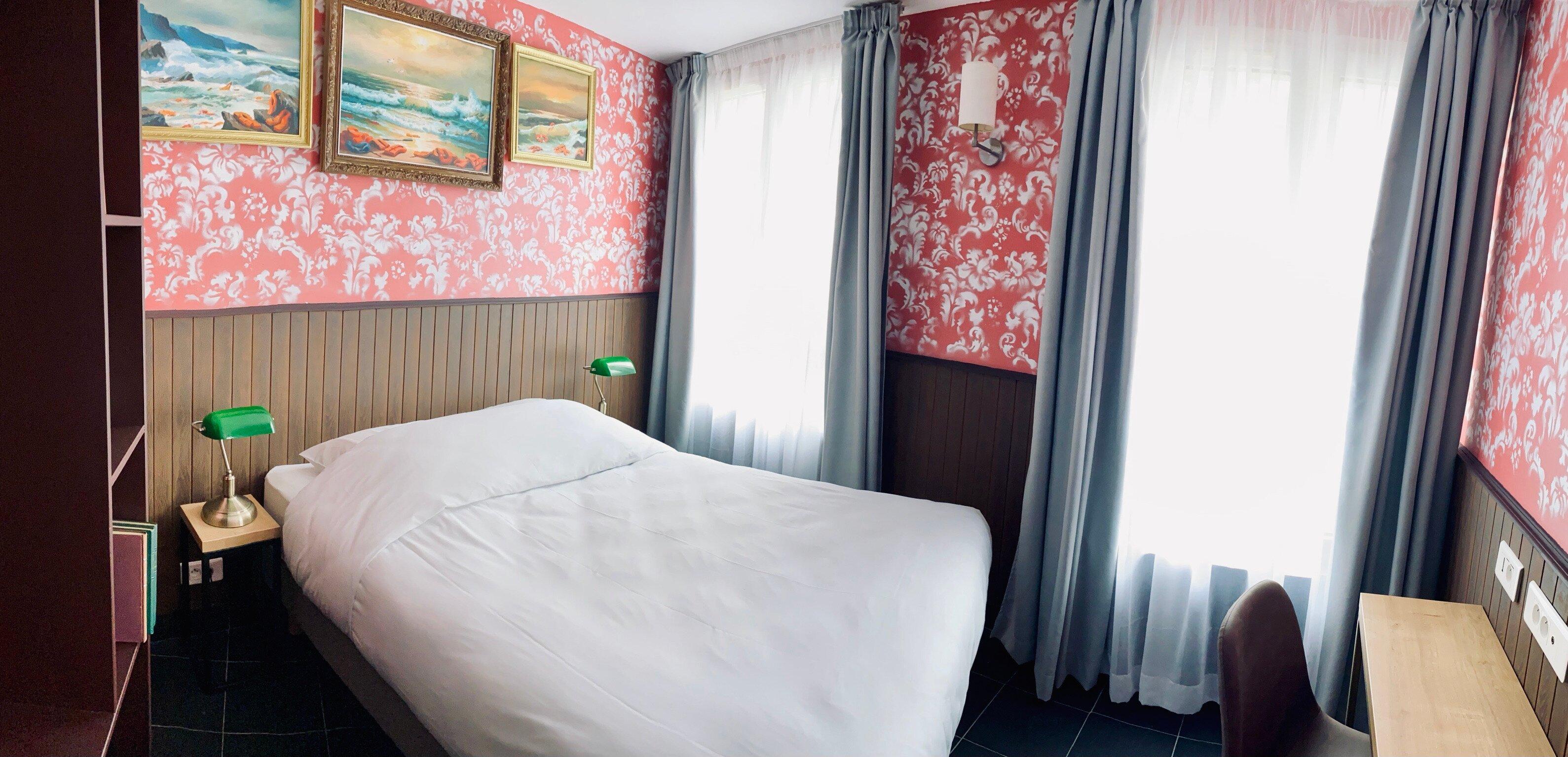 The Walled Off Hotel Paris