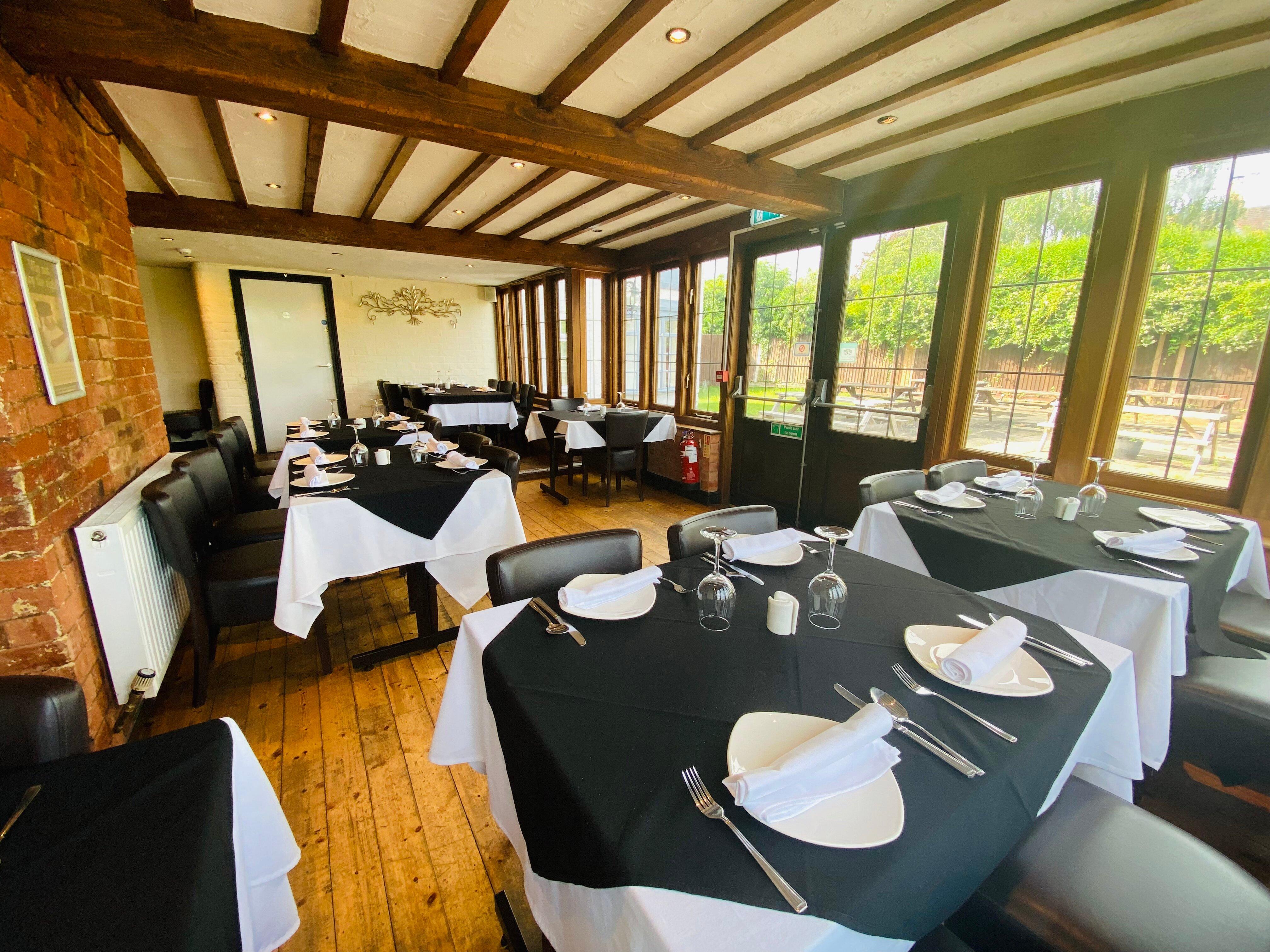 Queens Head Inn Rasoi