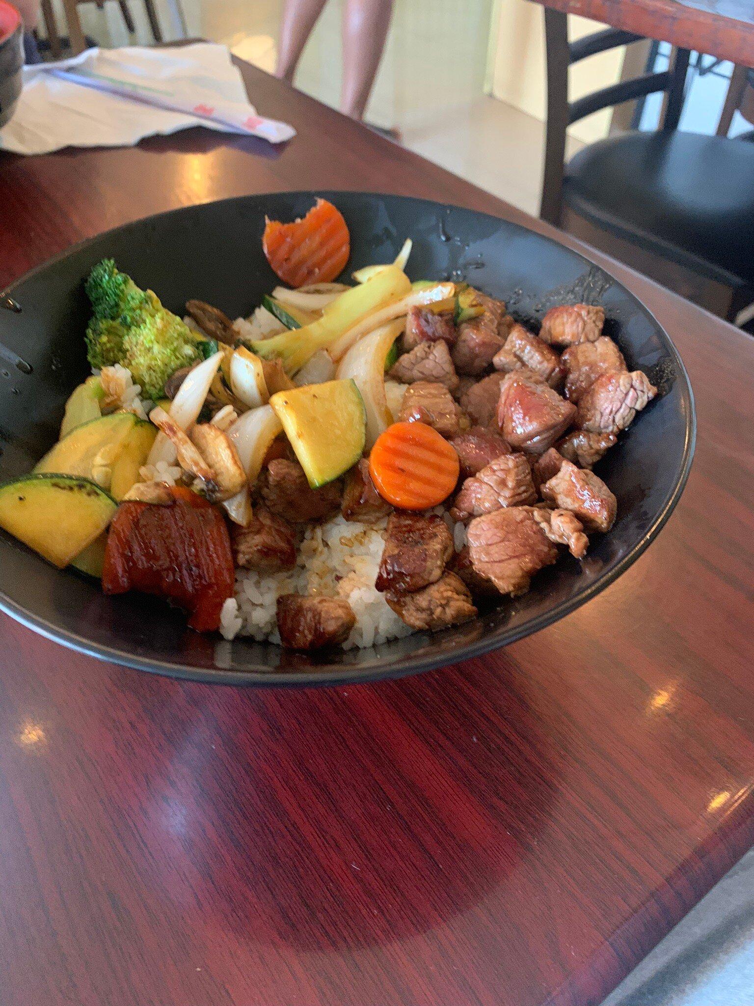 Konnichiwa Bento, Sushi & Grill