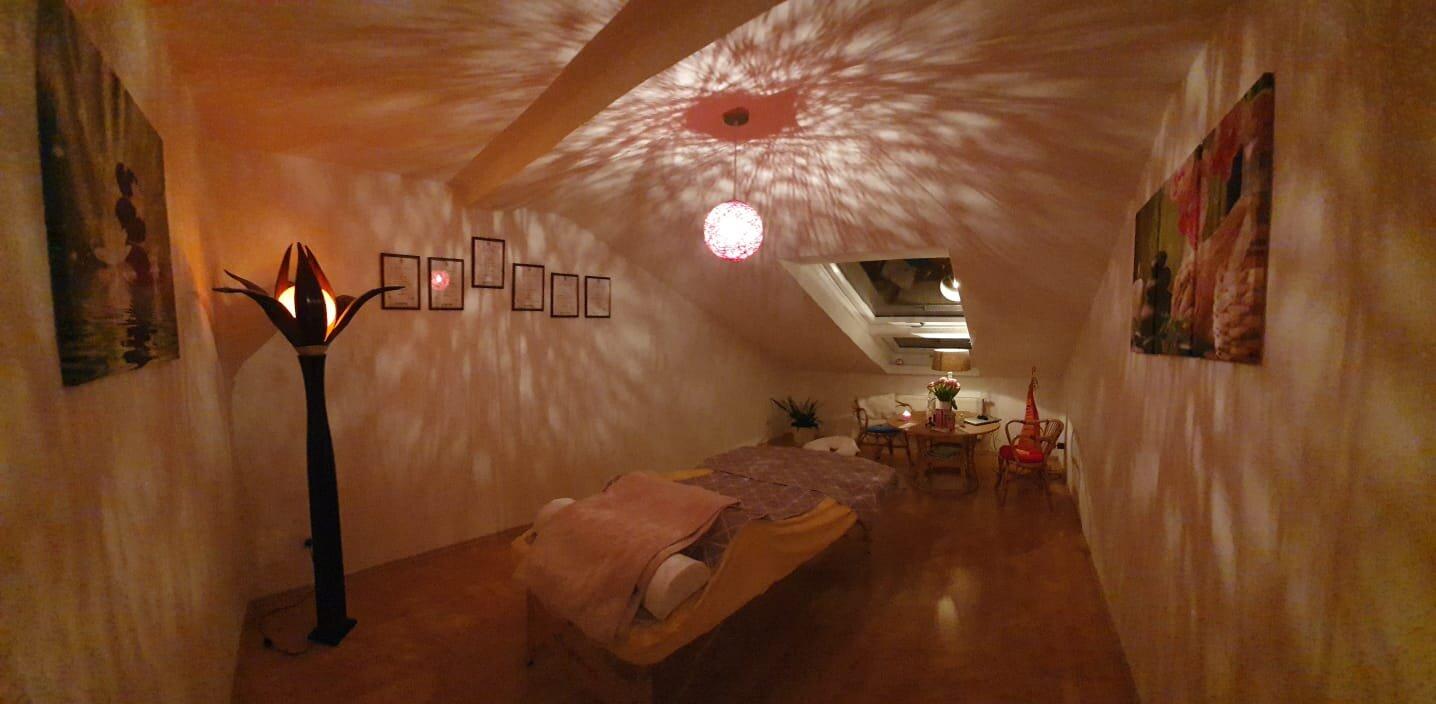 Universelle Gesundheit Massagepraxis