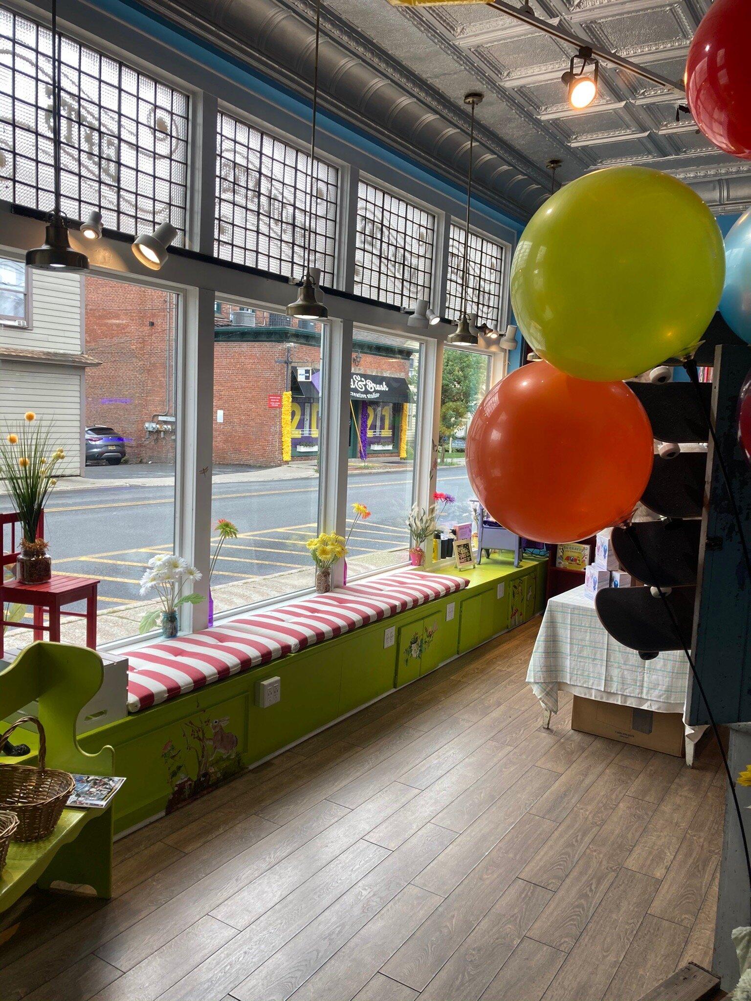 Fizzy Lifting Soda Pop Candy Shop