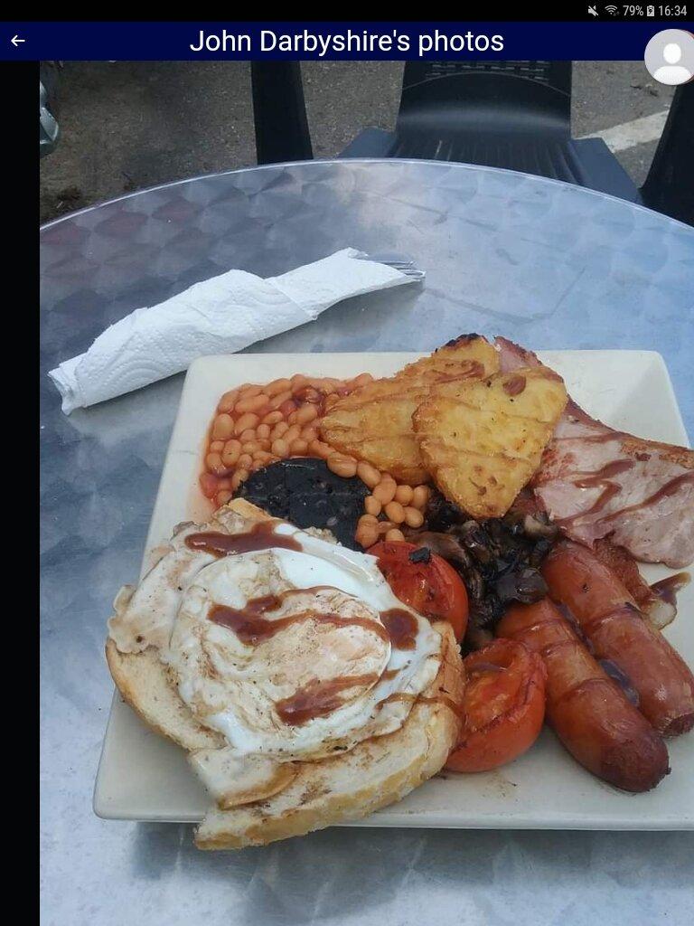 Suzie's snax burger and takeaway van