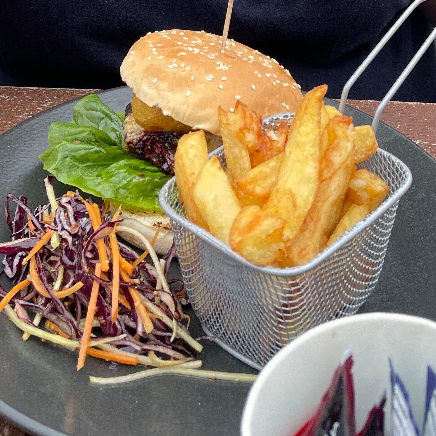 The Spitfire Pub and Kitchen