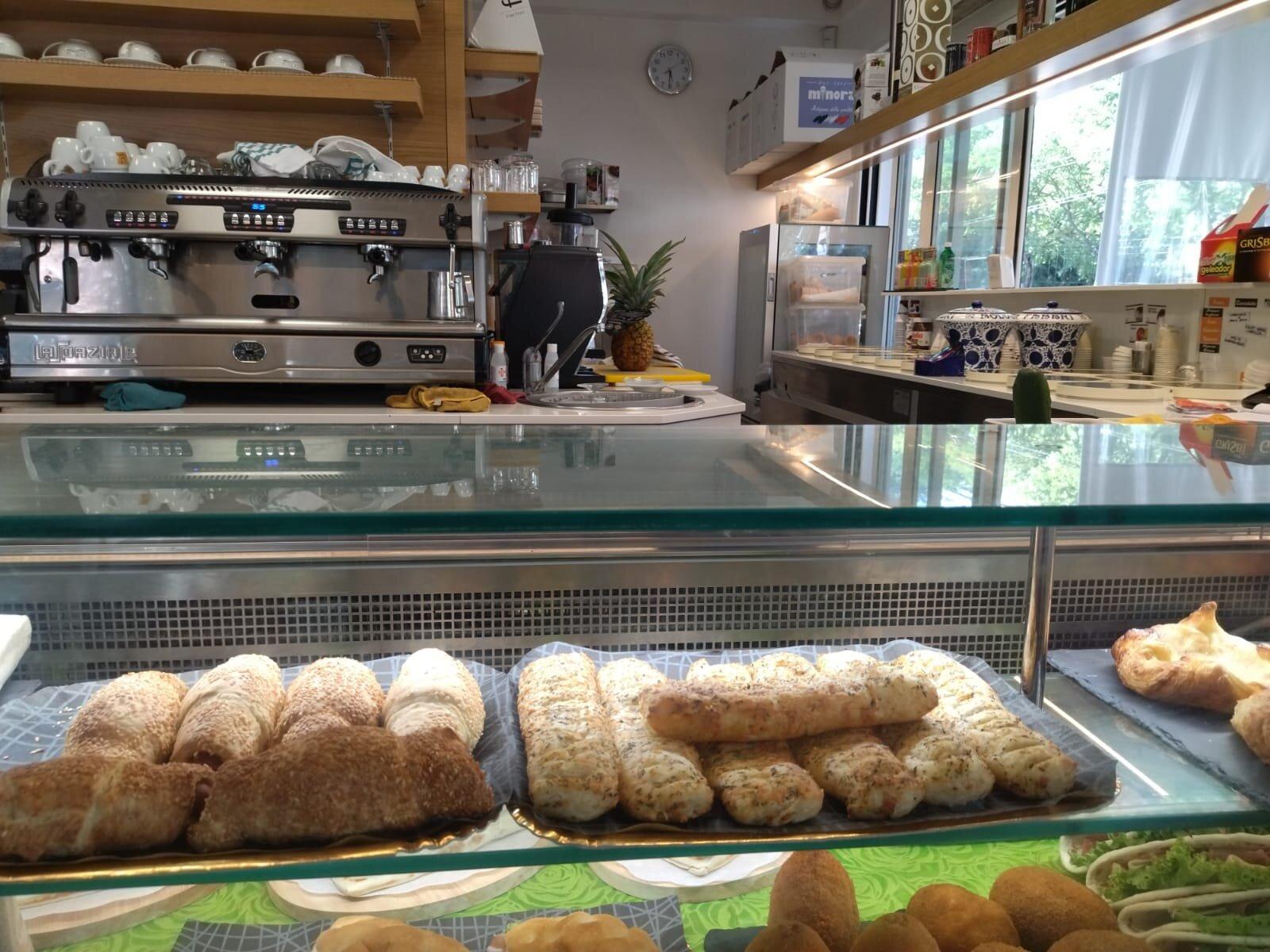 Genova 5 Ice Cream & More