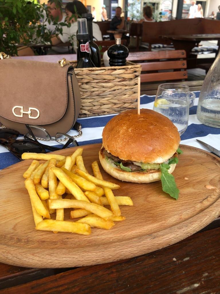 Photo by renezeegers