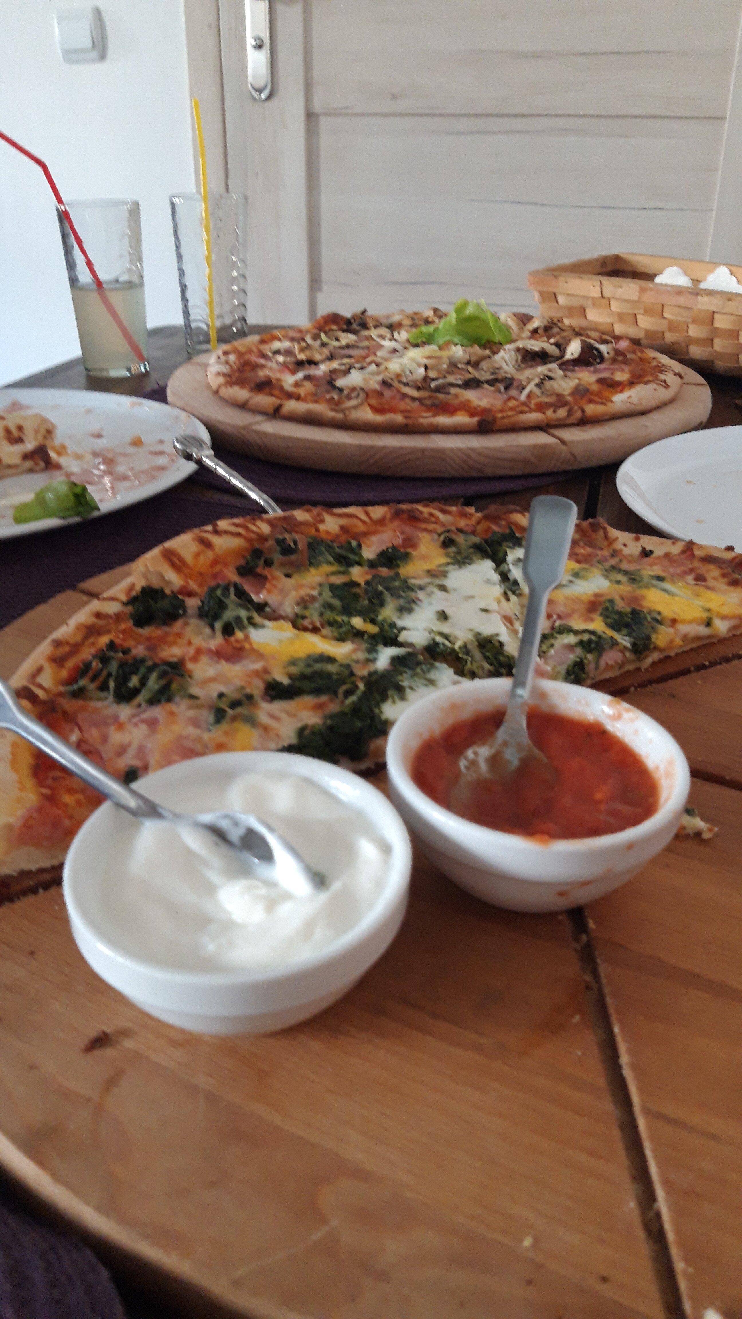 Lawendowe WOW Pizzeria