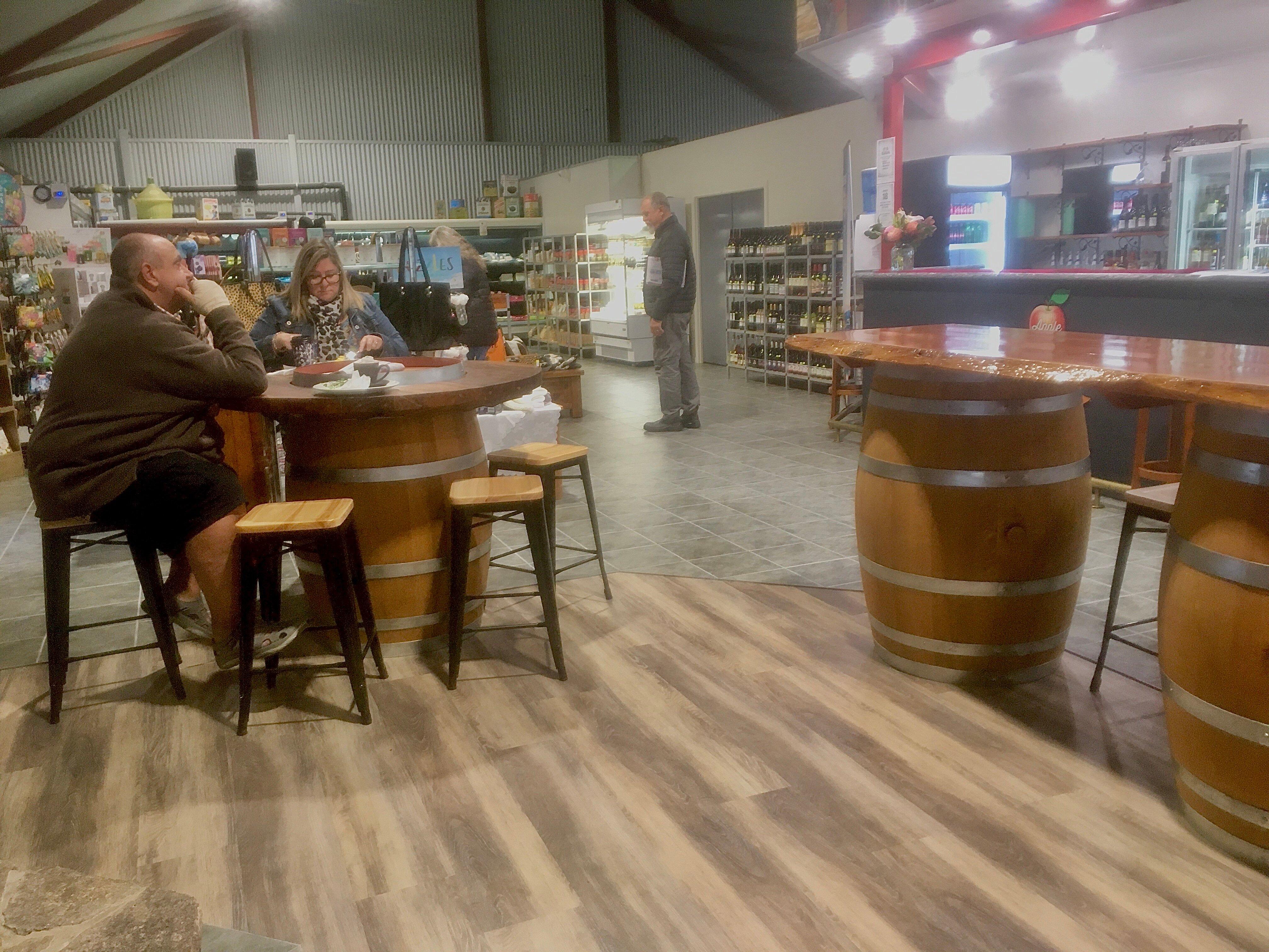 Vincenzo's Cafe Deli