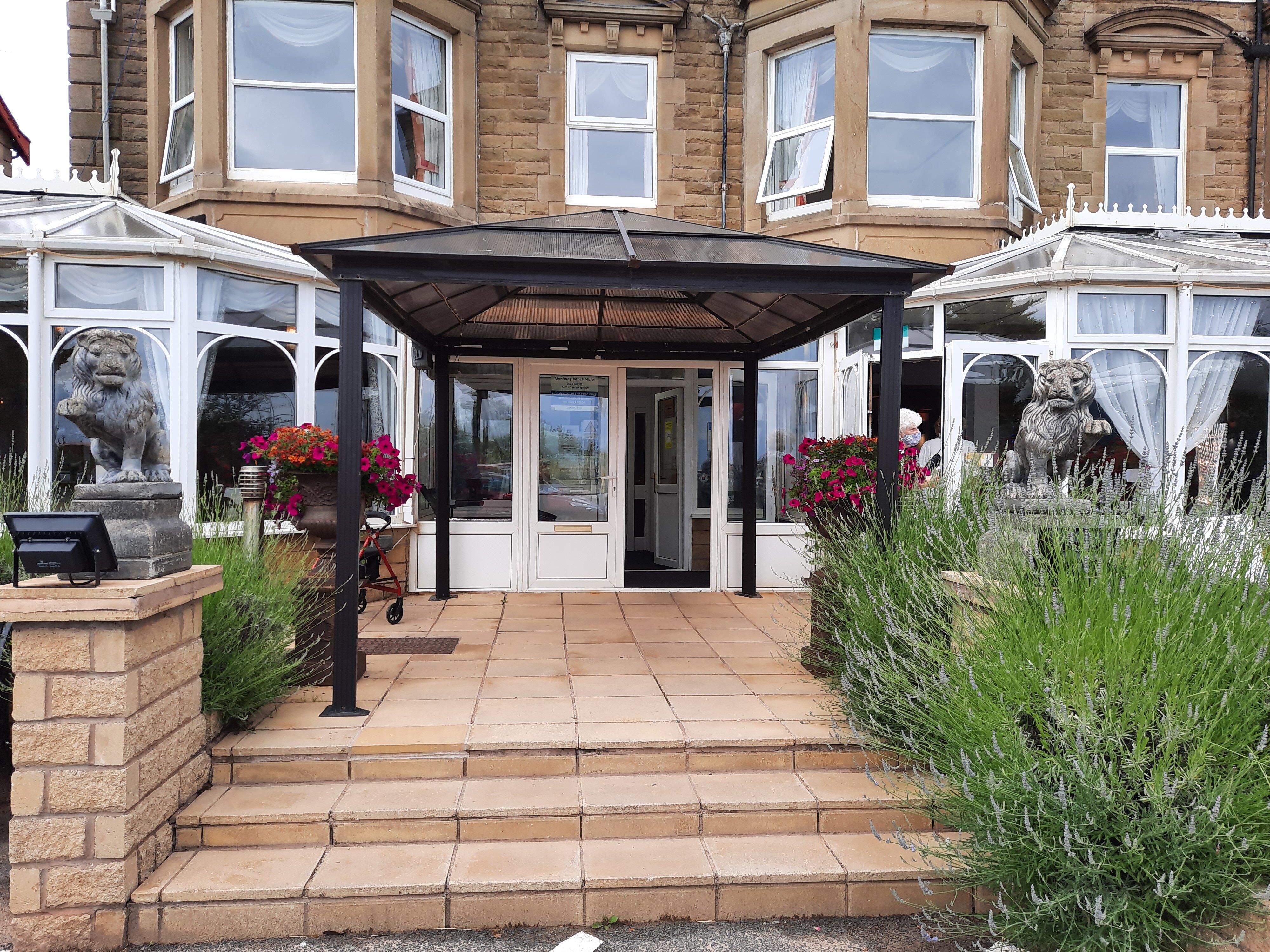 Monterey Beach Hotel