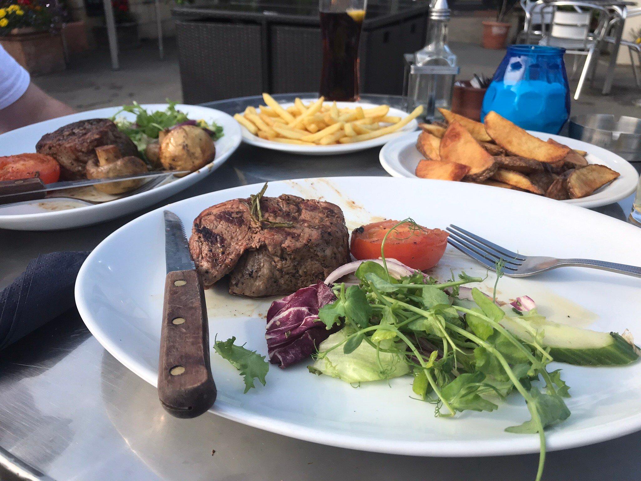 Photo by Steviefox69