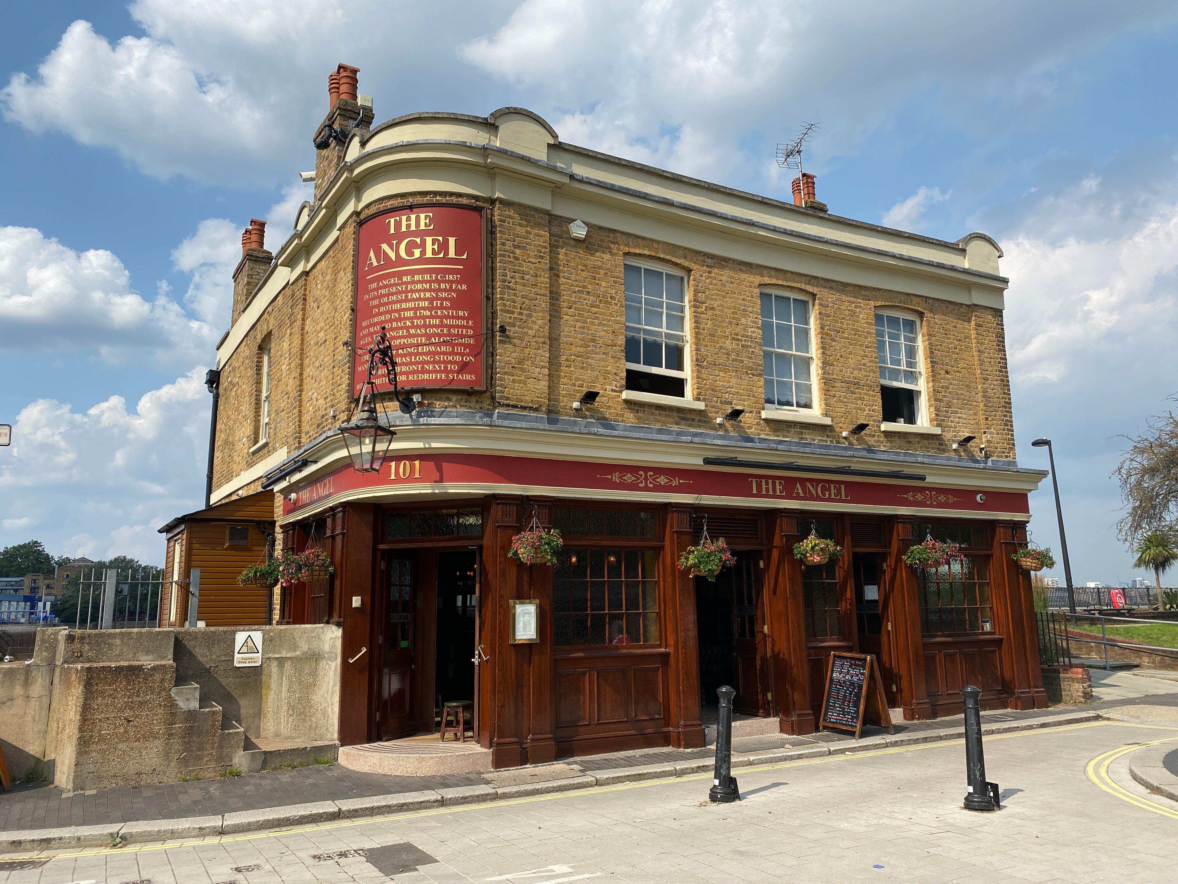 Angel Pub
