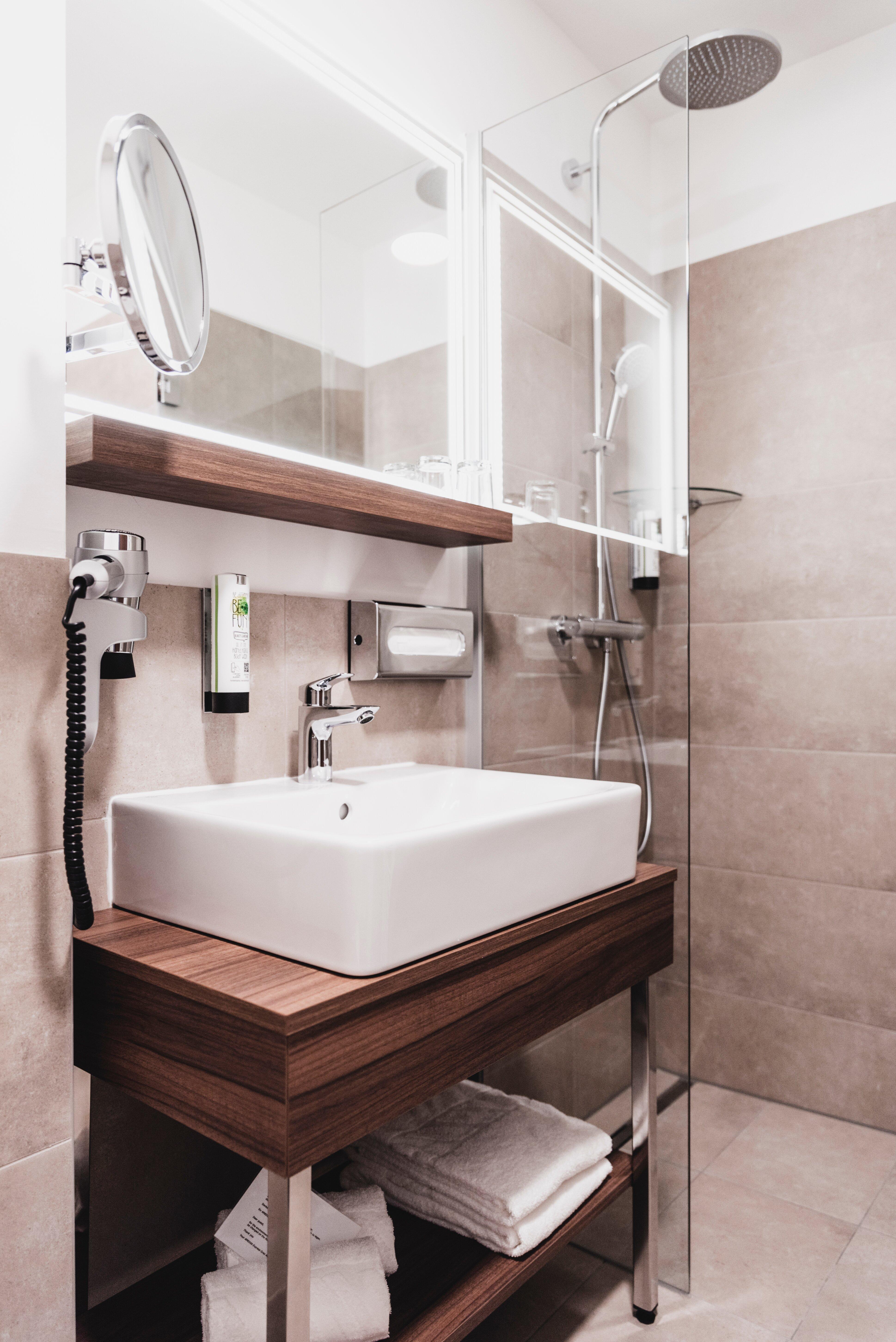 Amedia Express Graz Airport