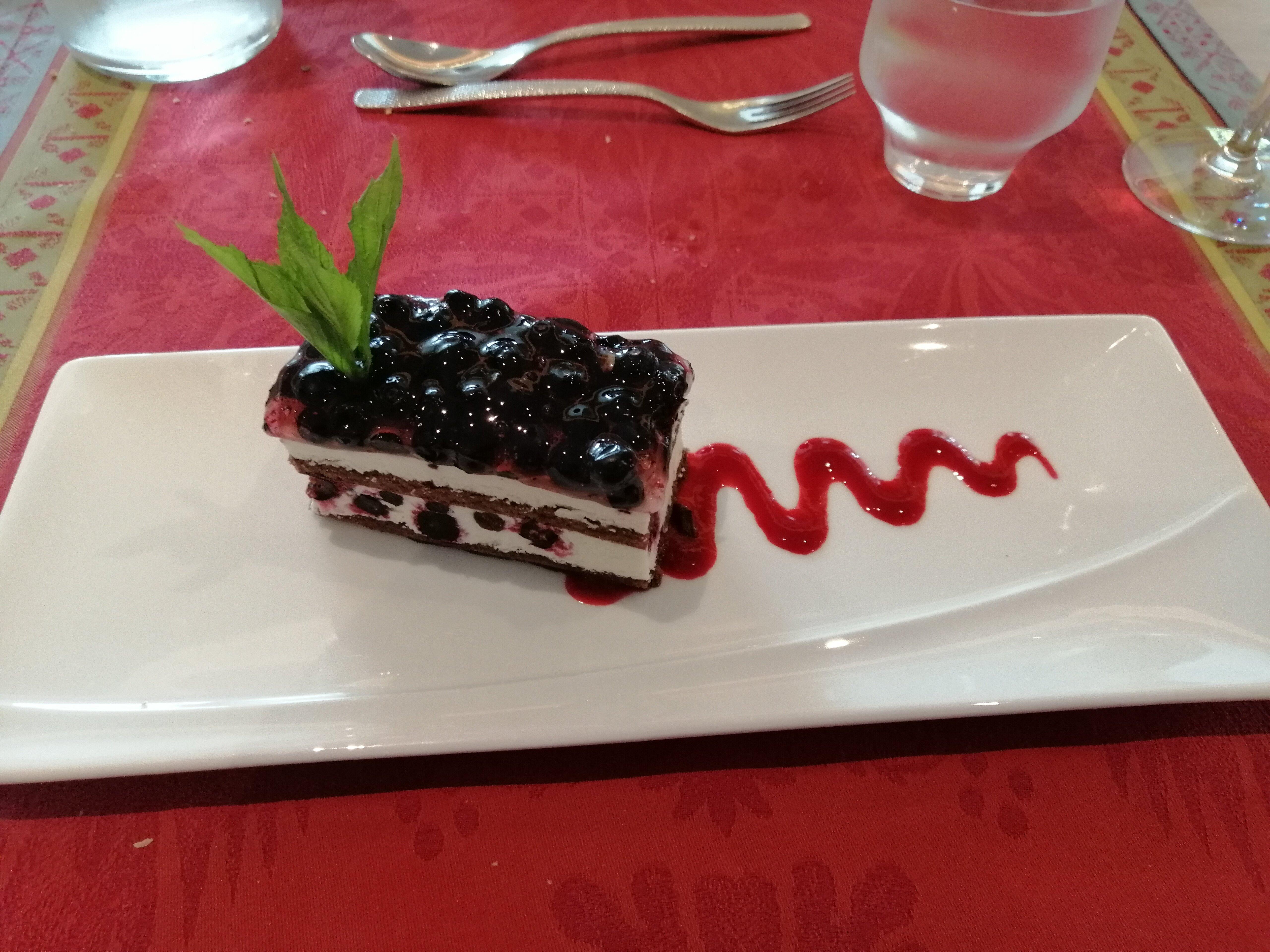 Photo by DOMINIQUE E