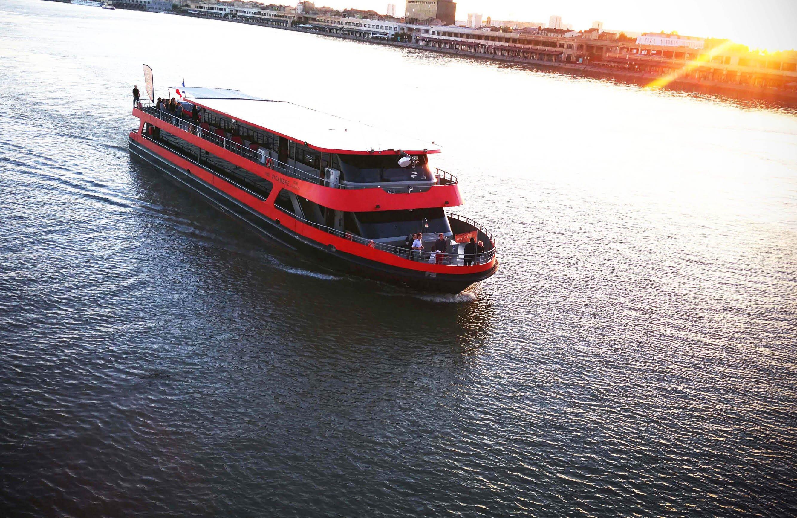 Les Bateaux Bordelais