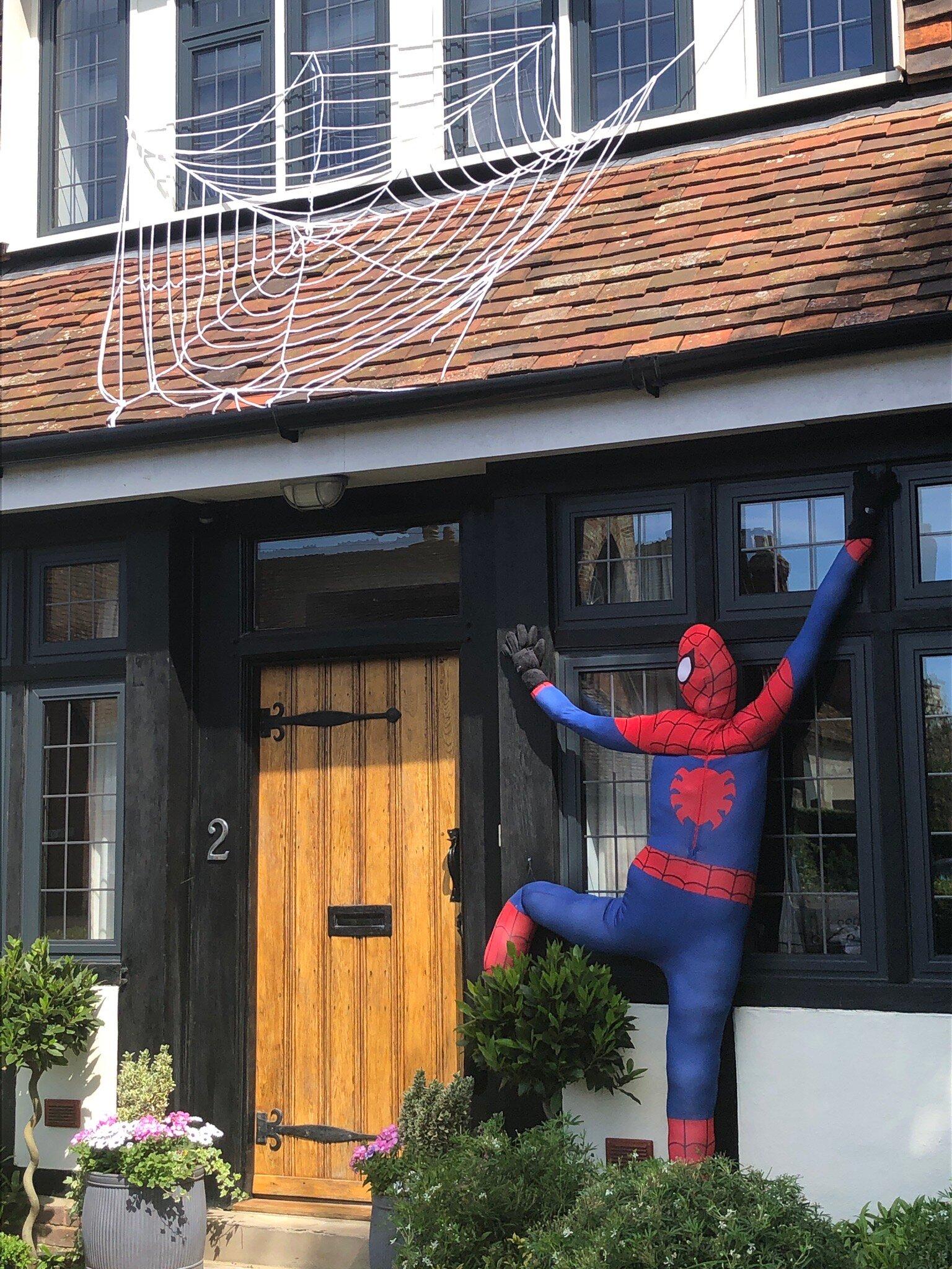 Haddenham scarecrow festival