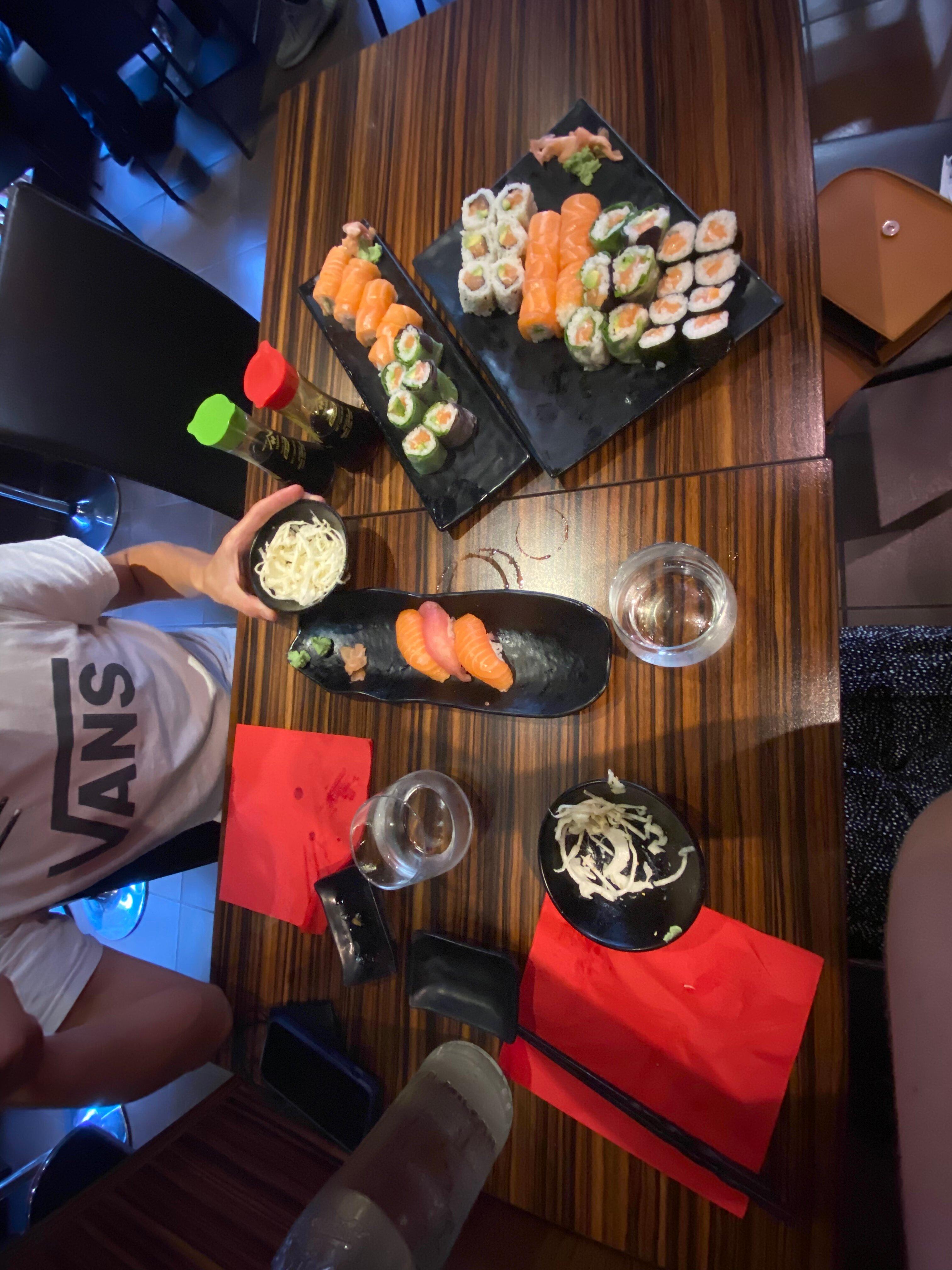Sushi & Sushis