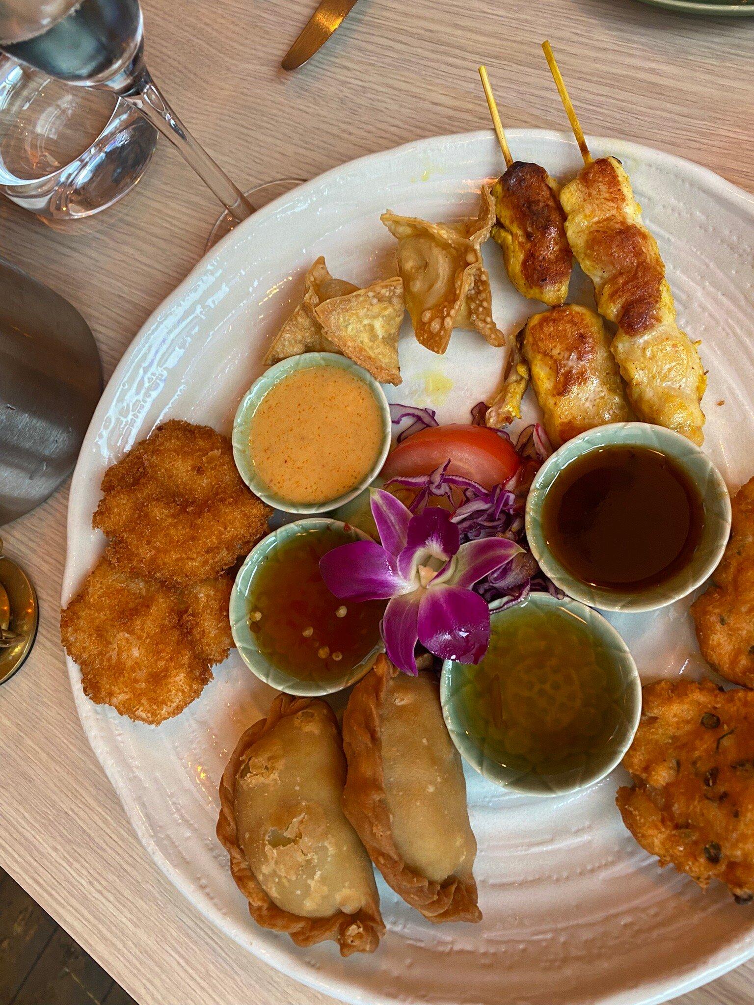 Gratitude Thai Lounge Bar