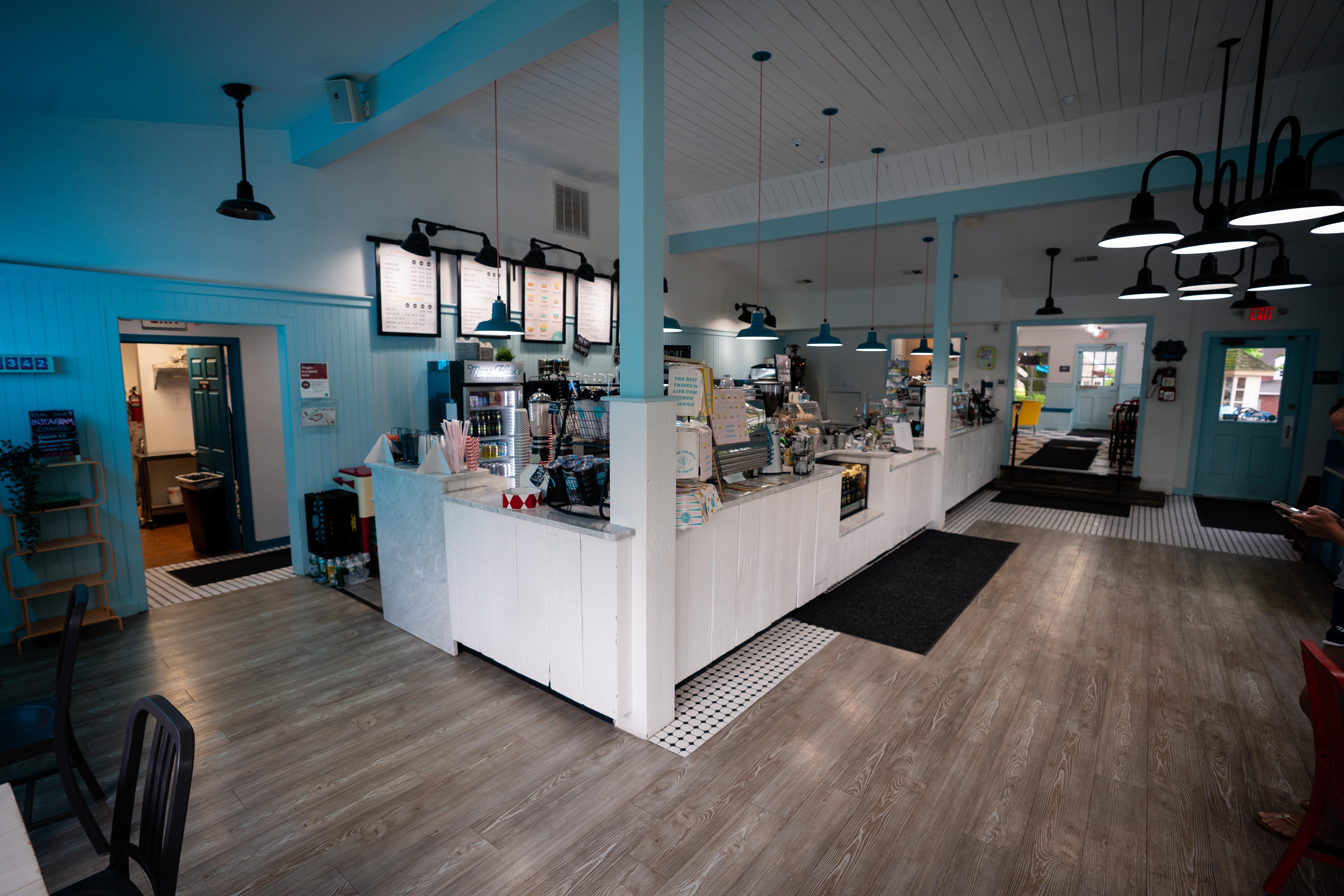 Mama Hawk's Kitchen & Coffee