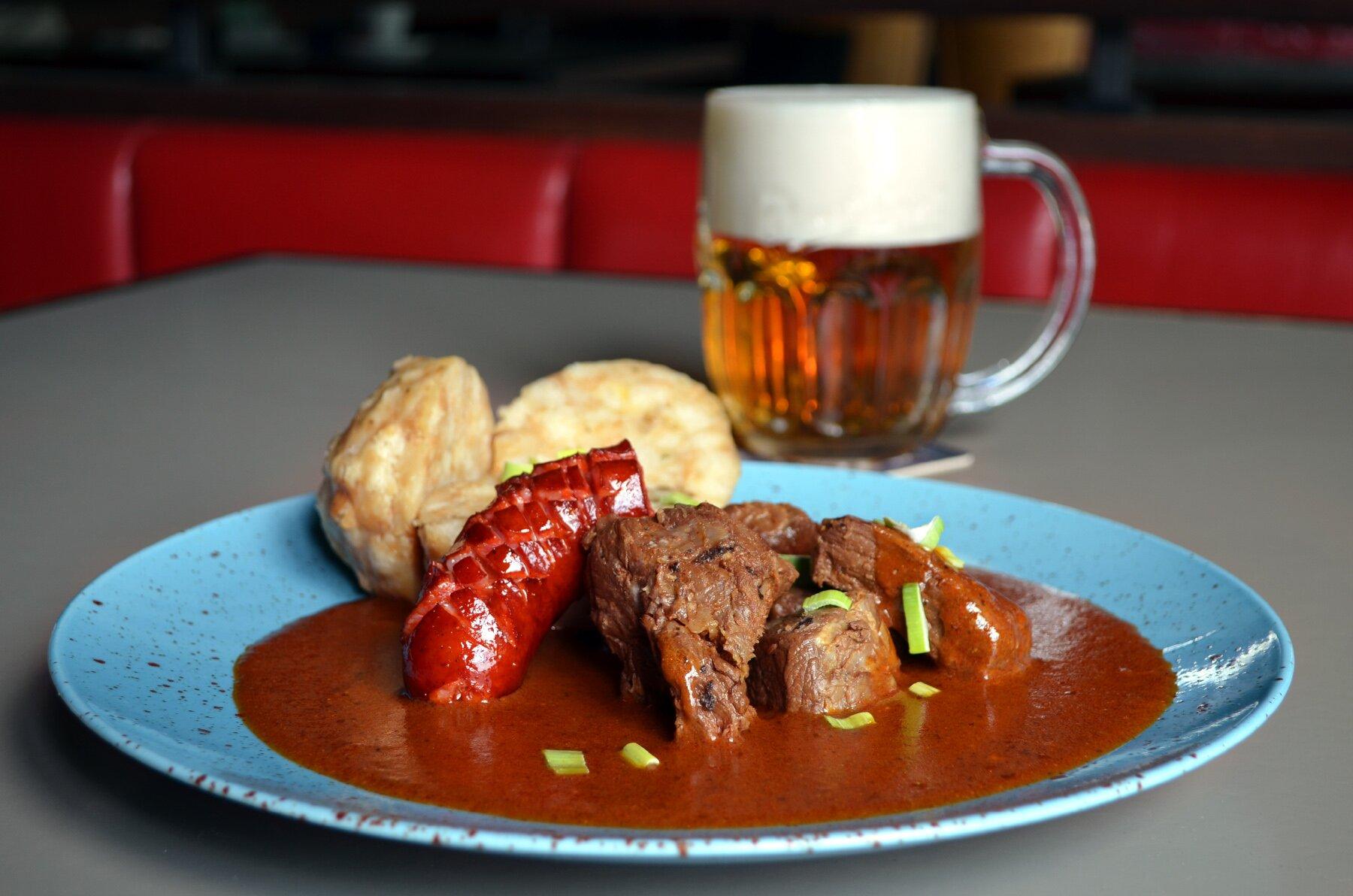 Restaurace Nad Sklenářkou