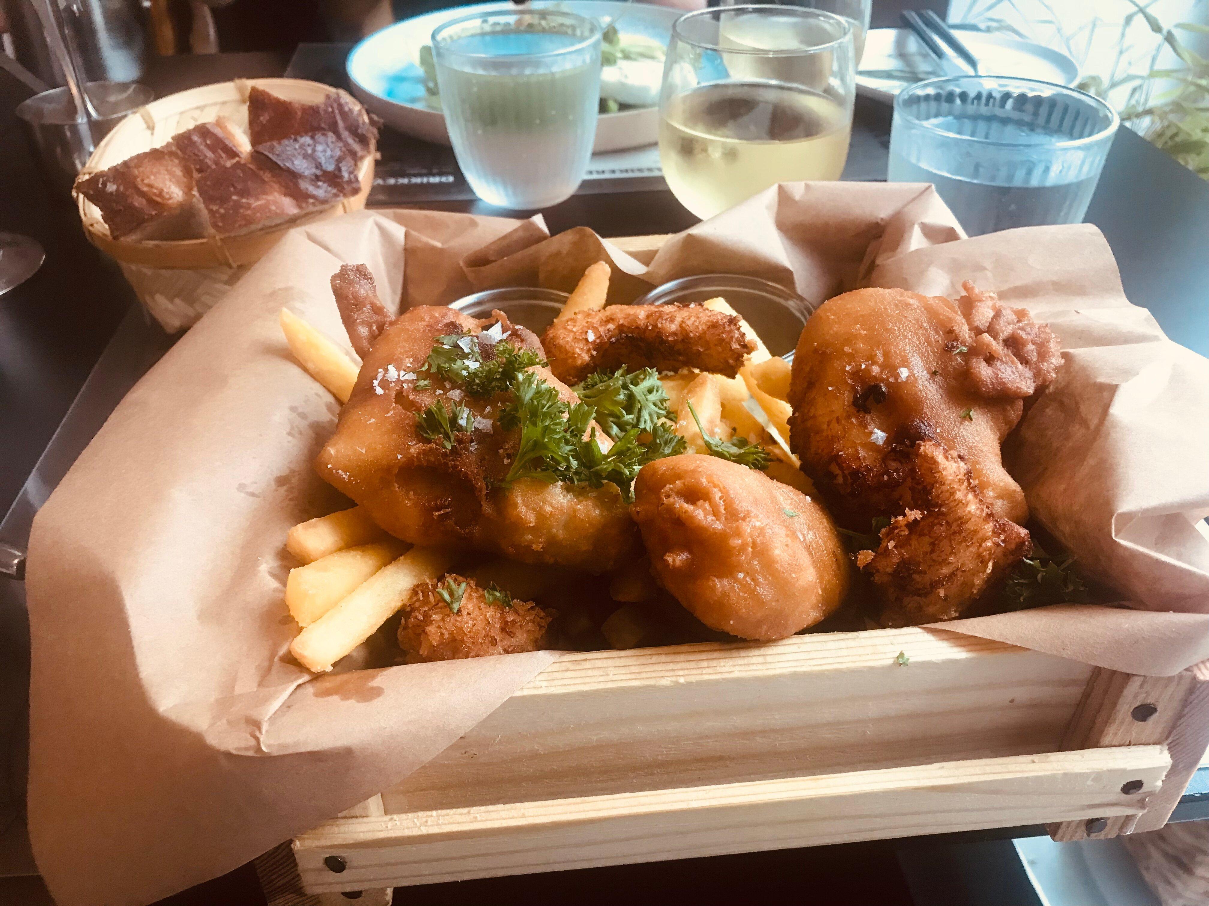 Fiskebaren Café Og Spisehus