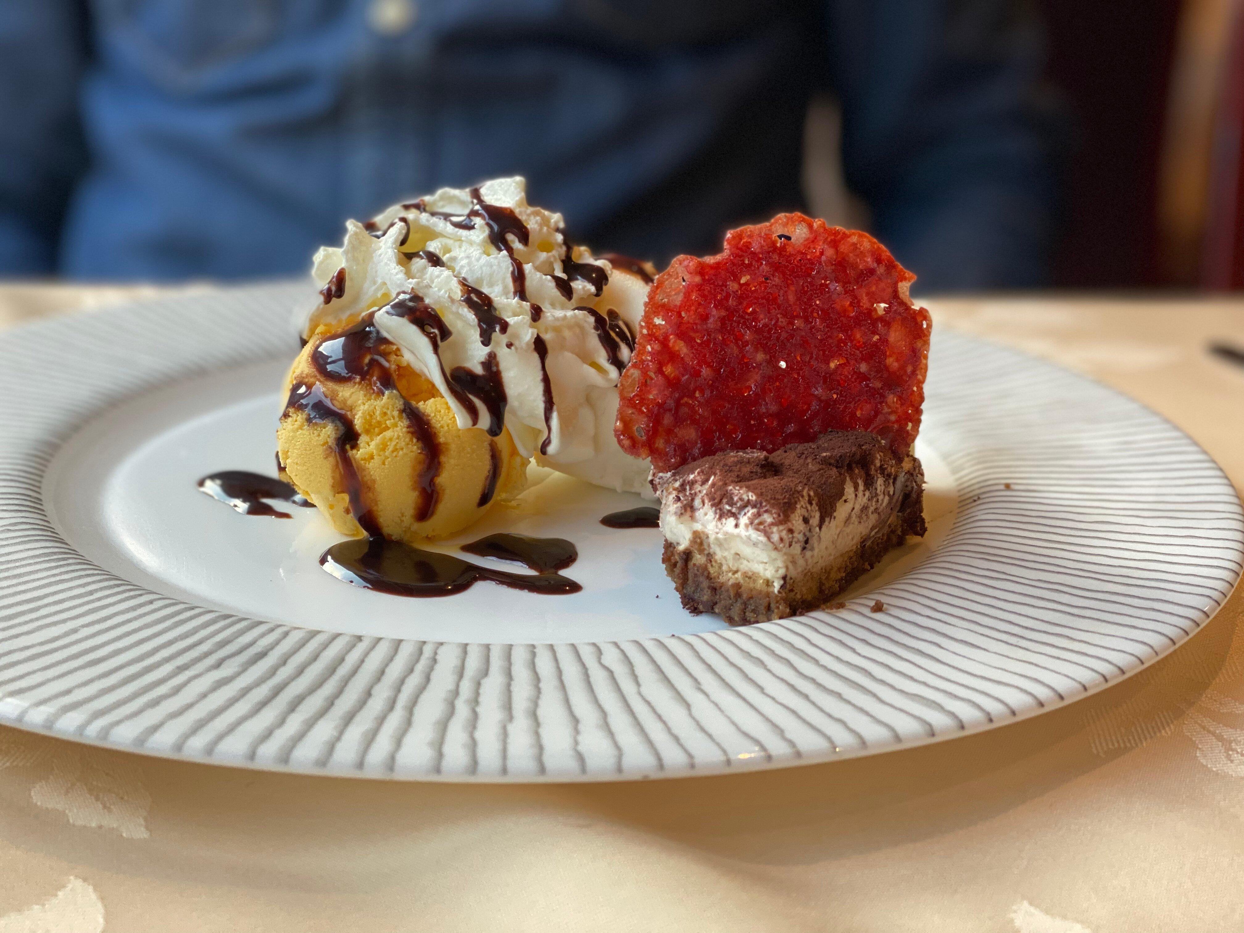 Indrapoera Leiderdorp