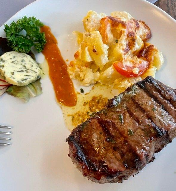 Photo by mariarU694YD