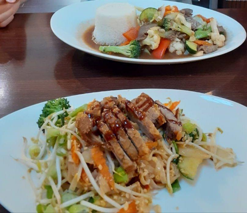 Likhit‘s Thai Food & Sushi