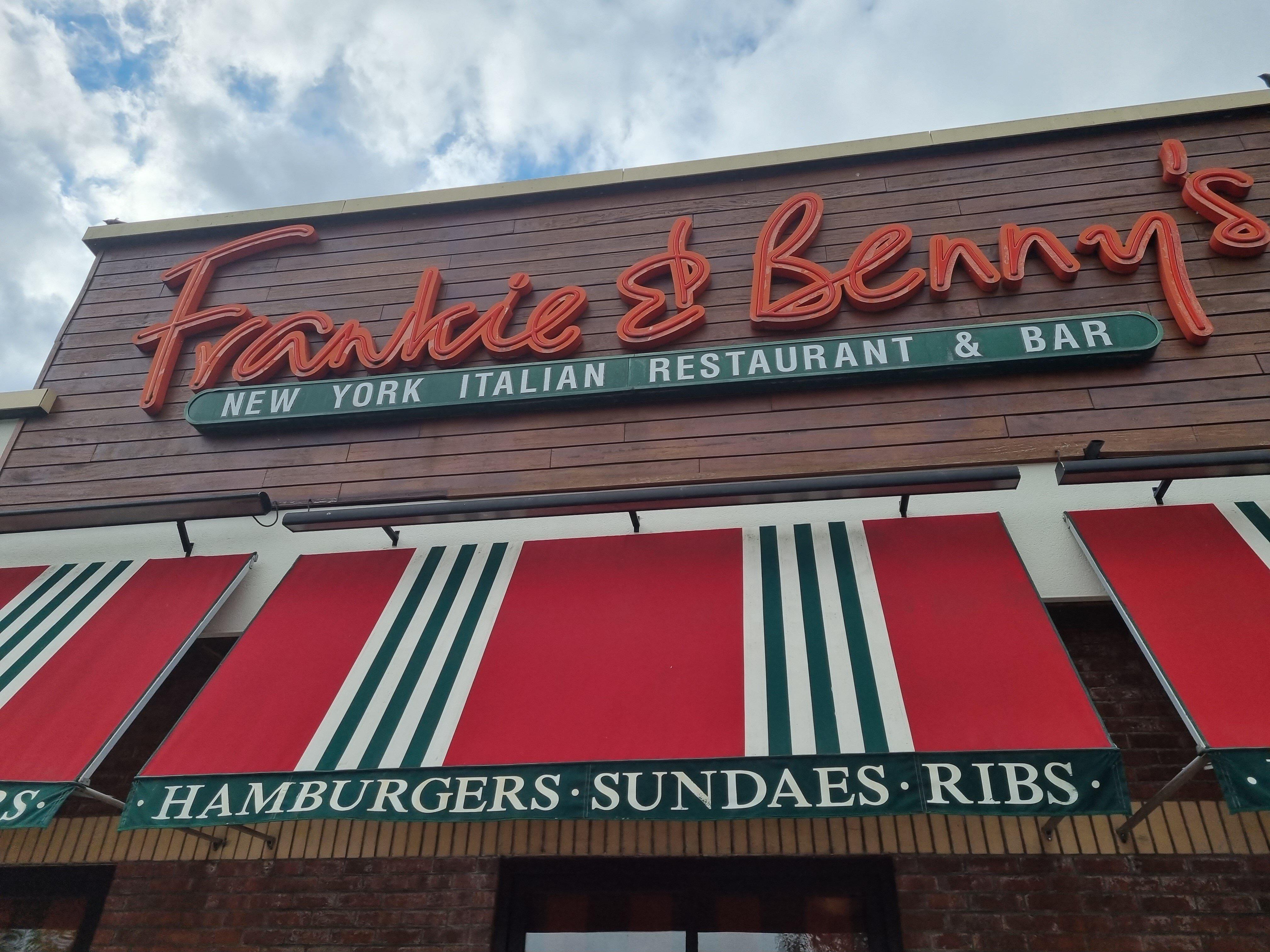 Frankie & Benny's