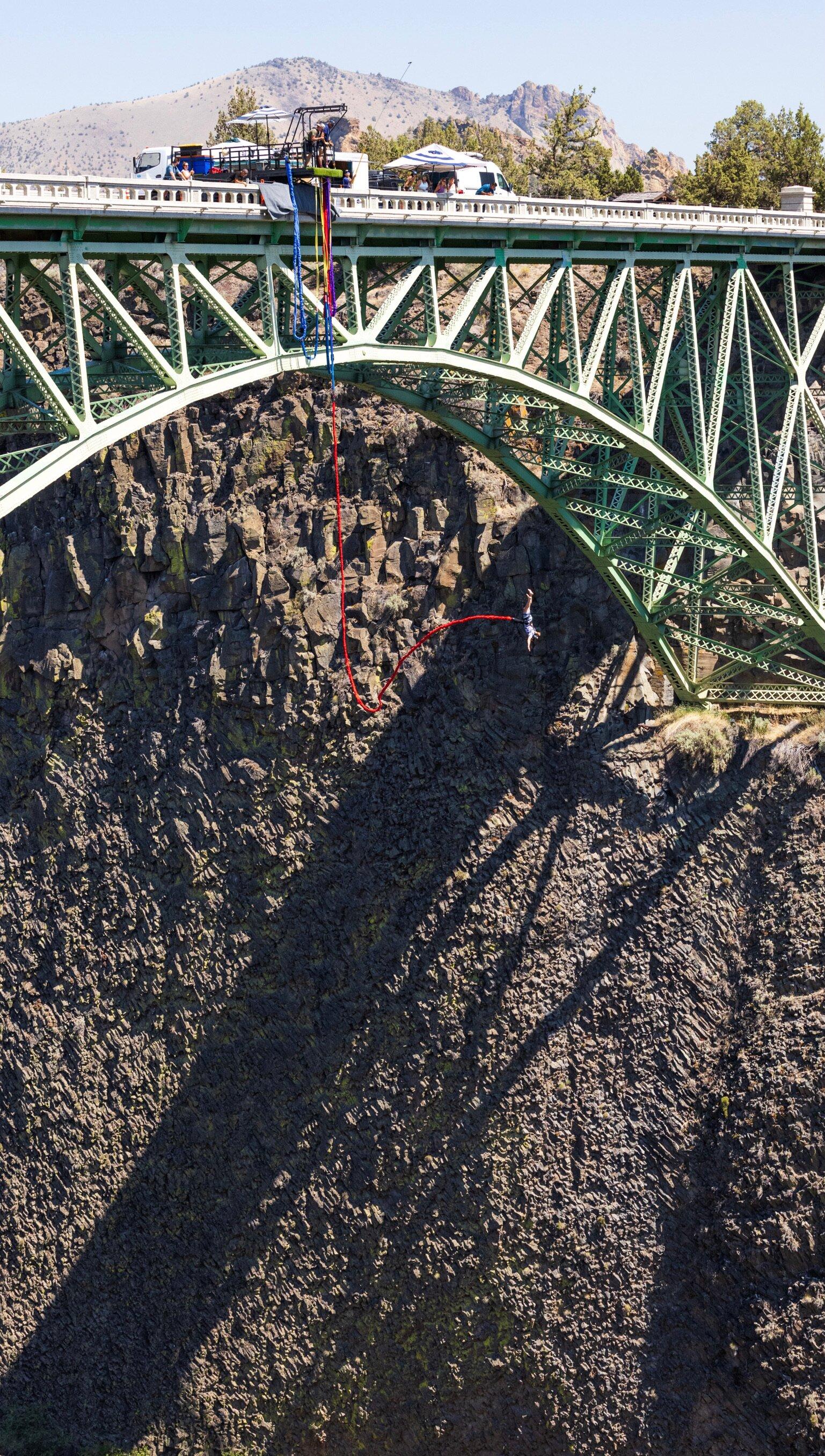 Central Oregon Bungee Adventures