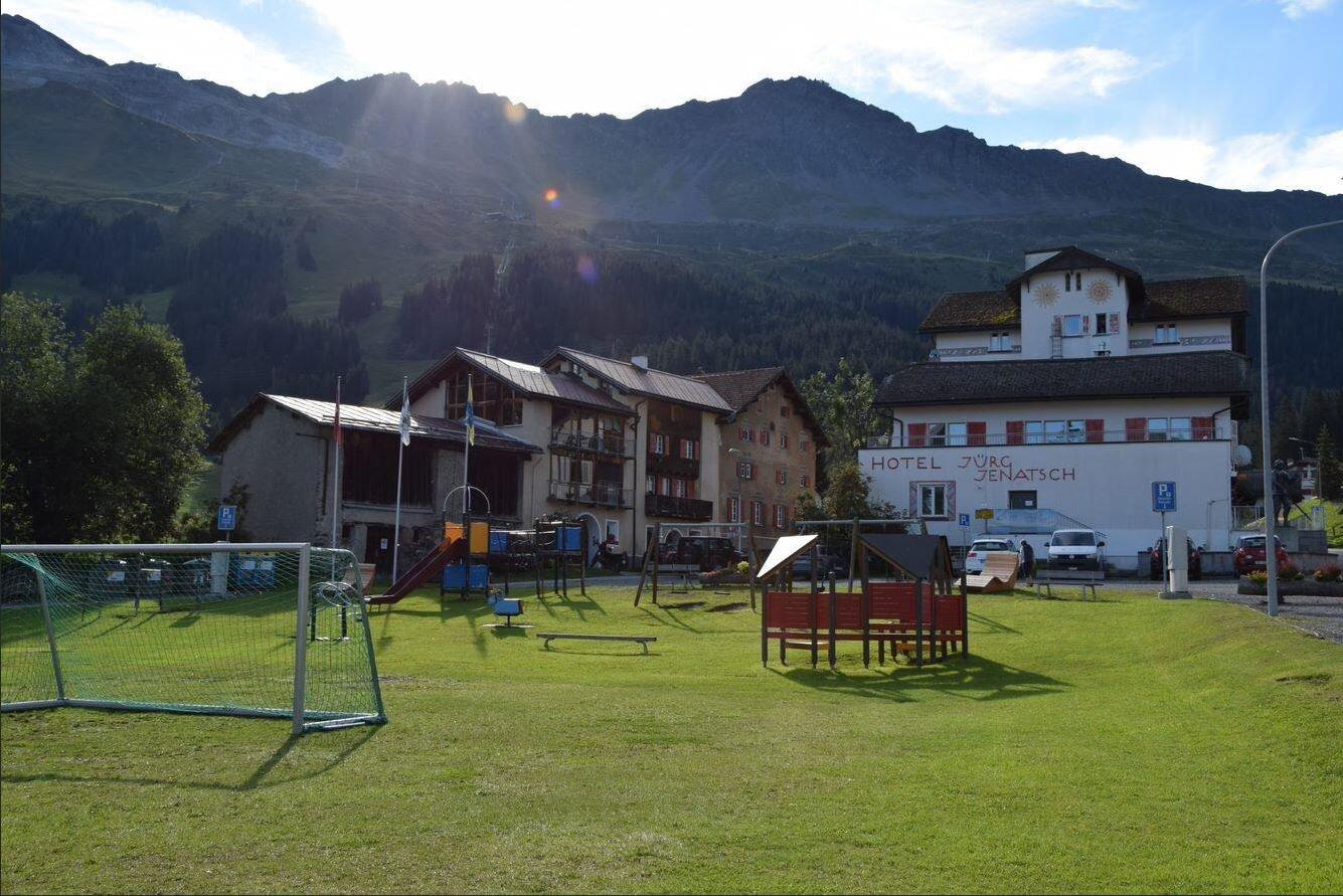 Spielplatz: Dorfplatz Parpan