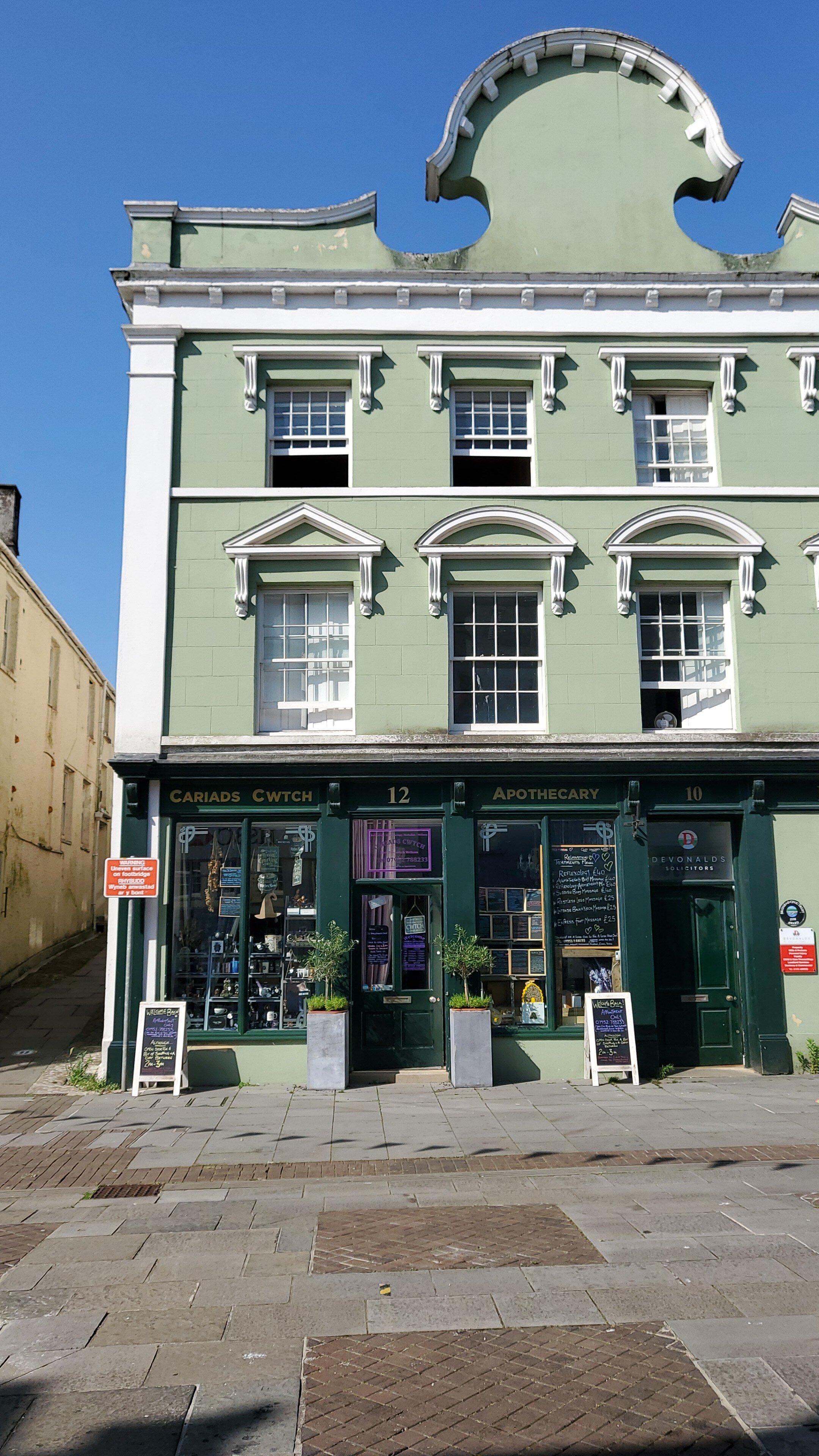 Cariads Cwtch Apothecary