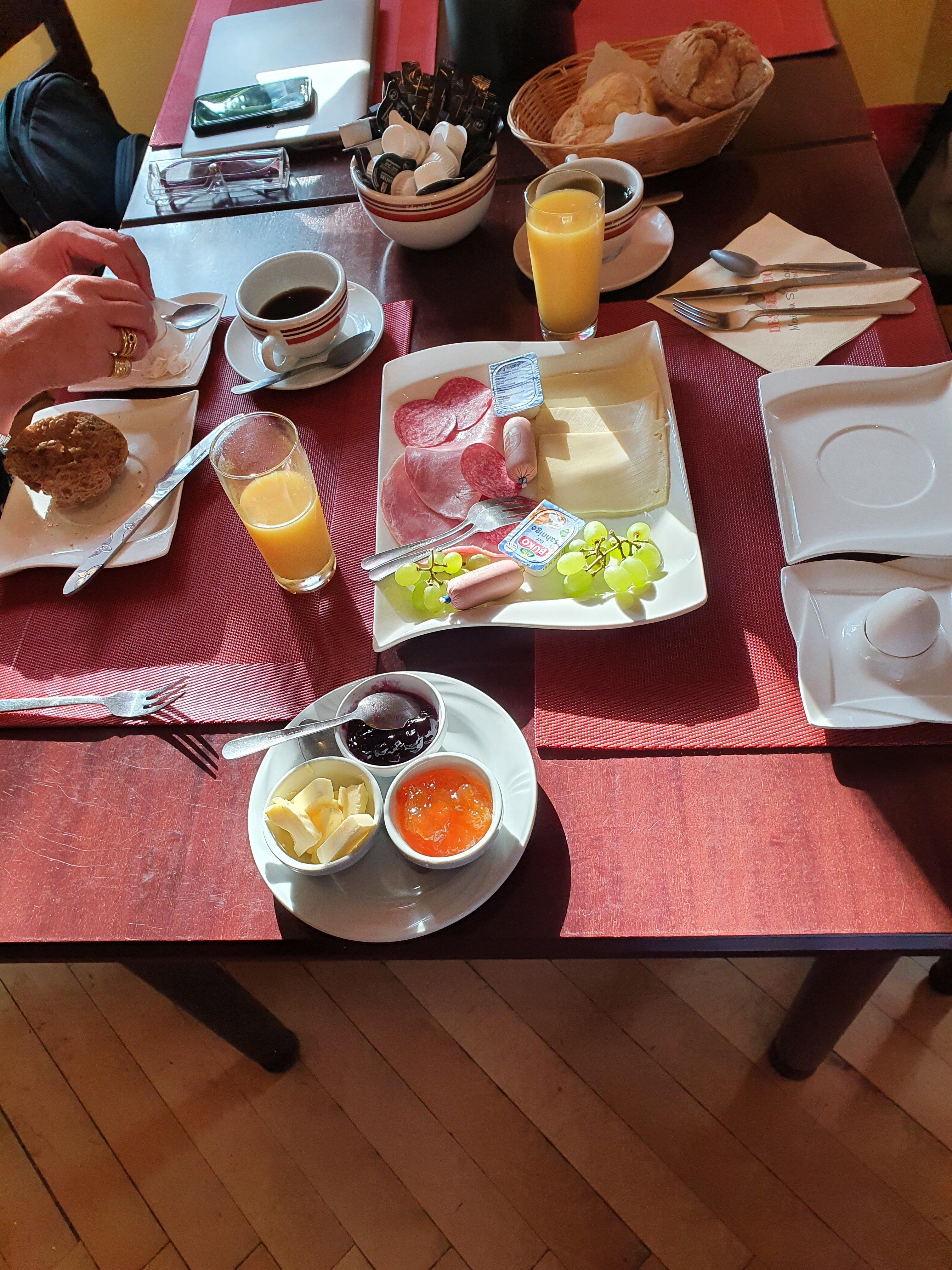 Desperados Mexican Steakhouse & Hotel