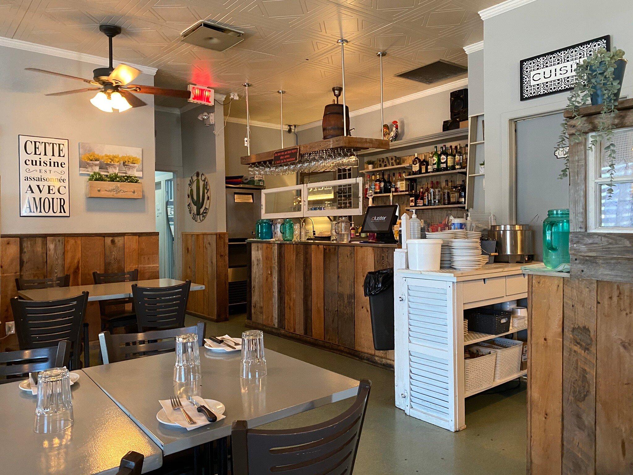 Photo by Travelboozefoodhappy