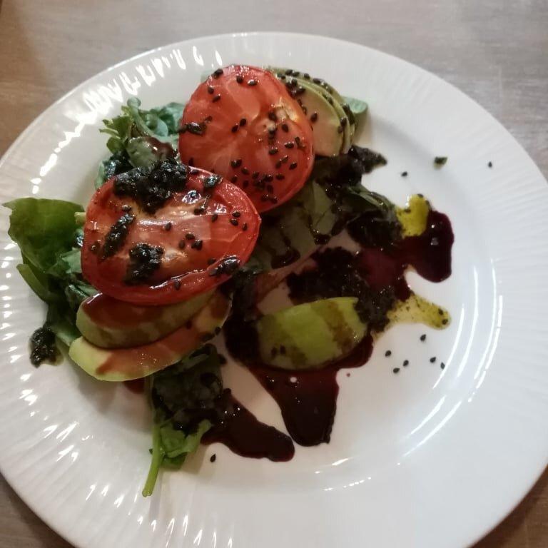 The Noshery Co. Restaurant