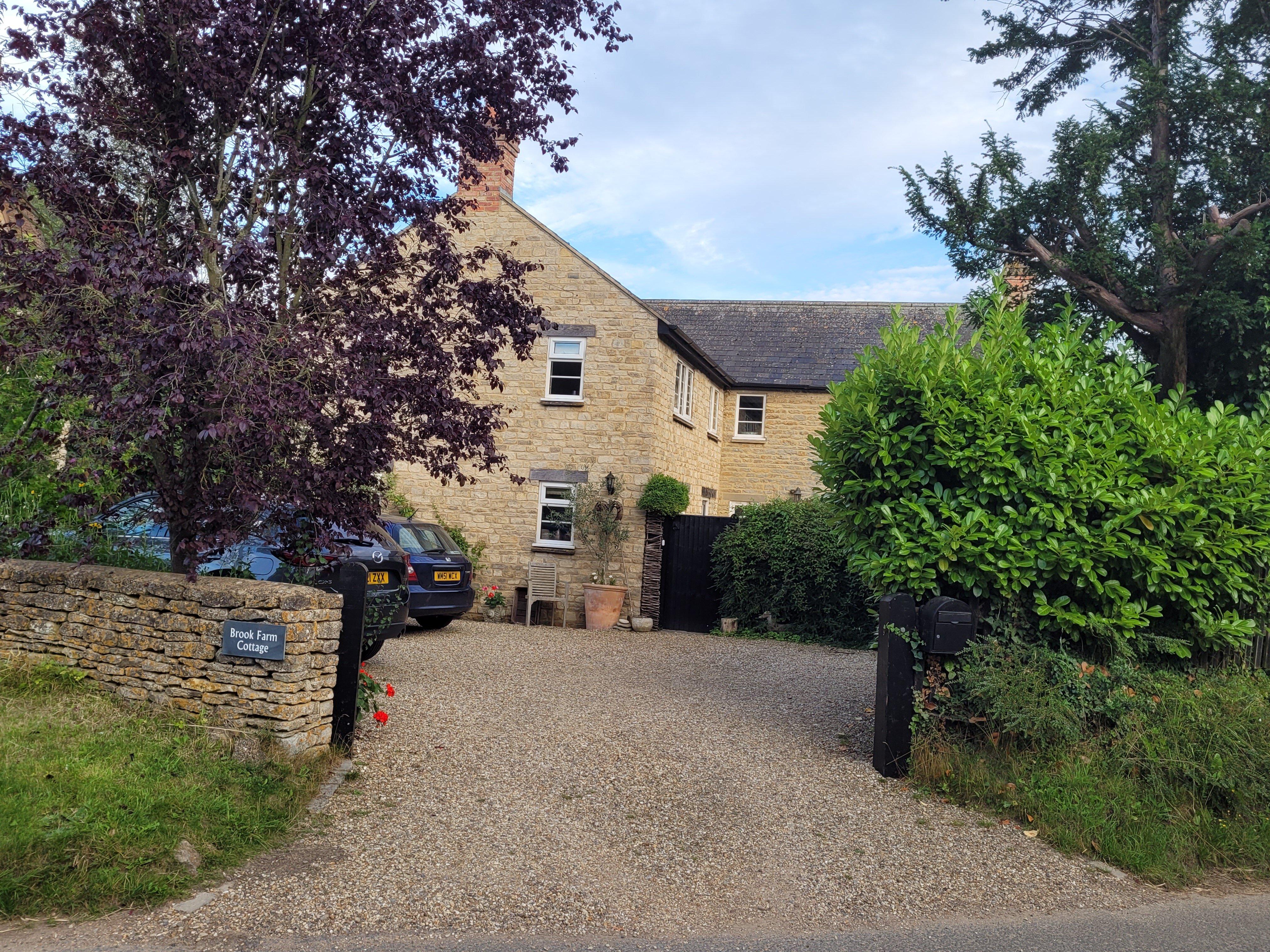 Brook Farm Cottage