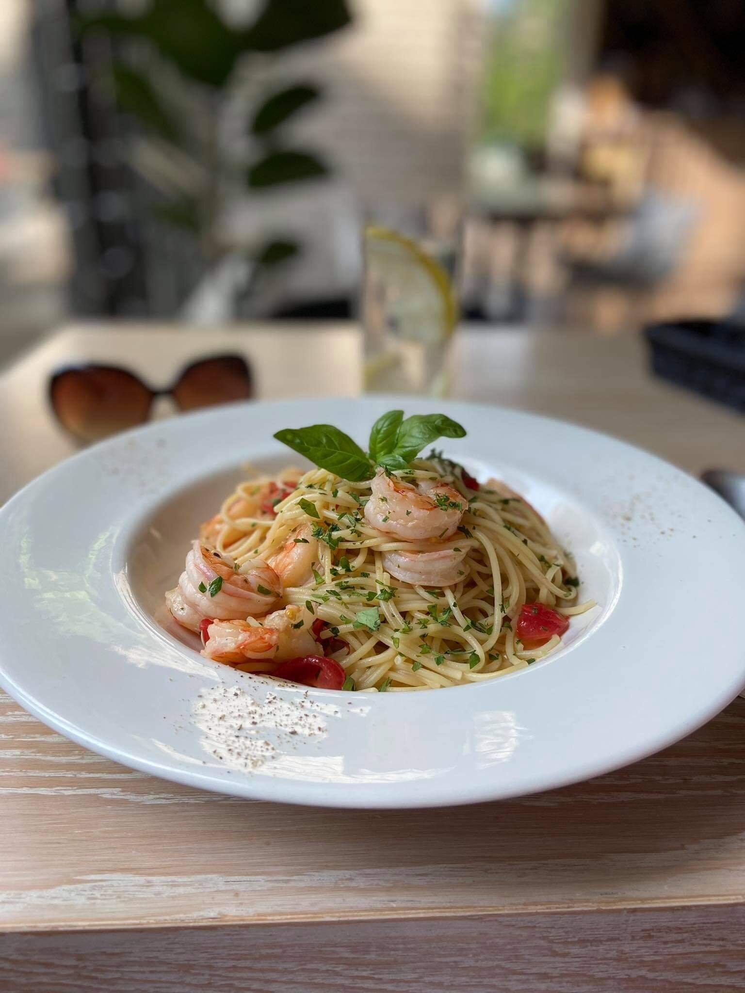 Cotto E Crudo Restaurant Pizza & Wine