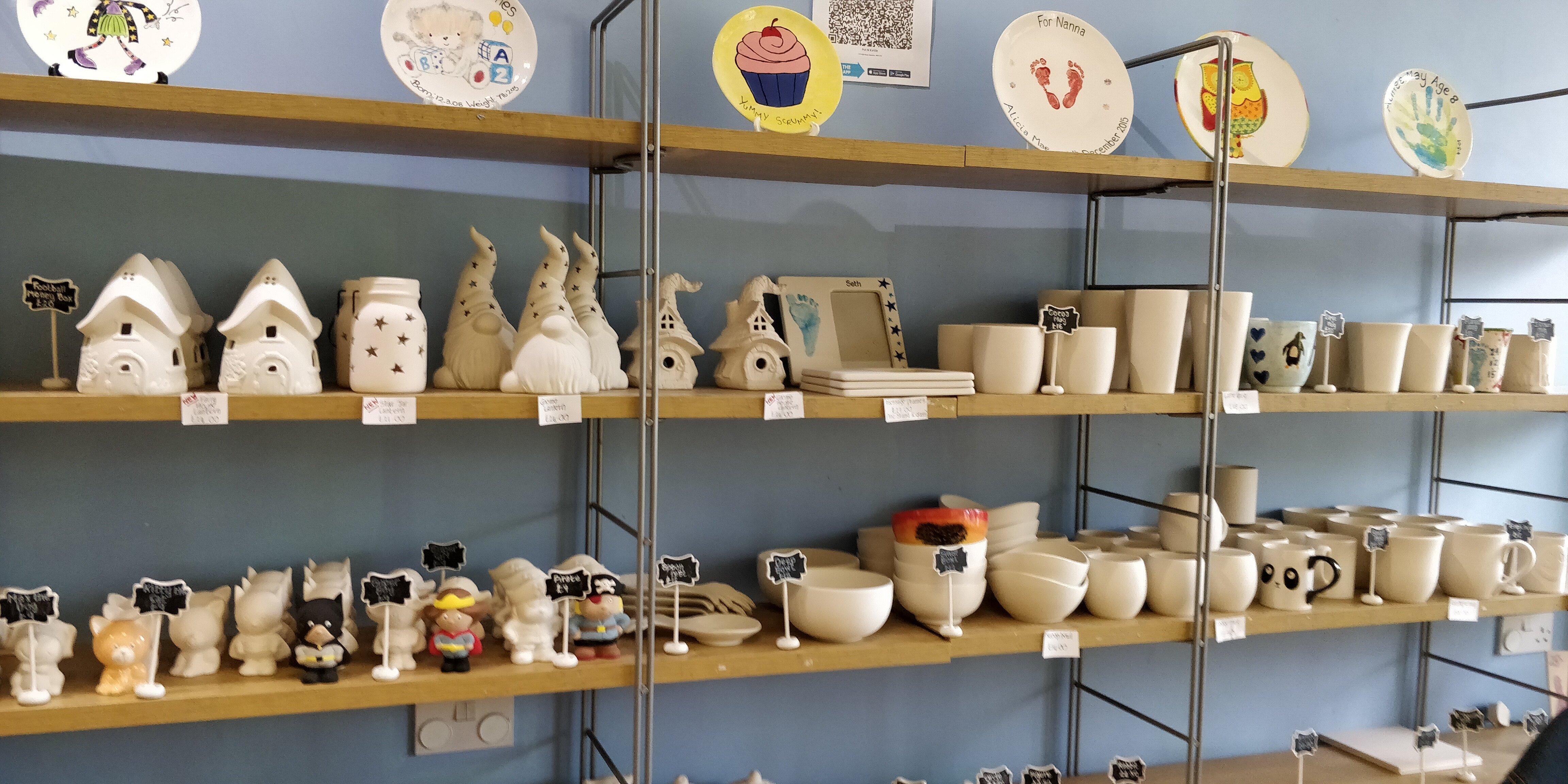 Pot 'N' Kettle Ceramic Cafe