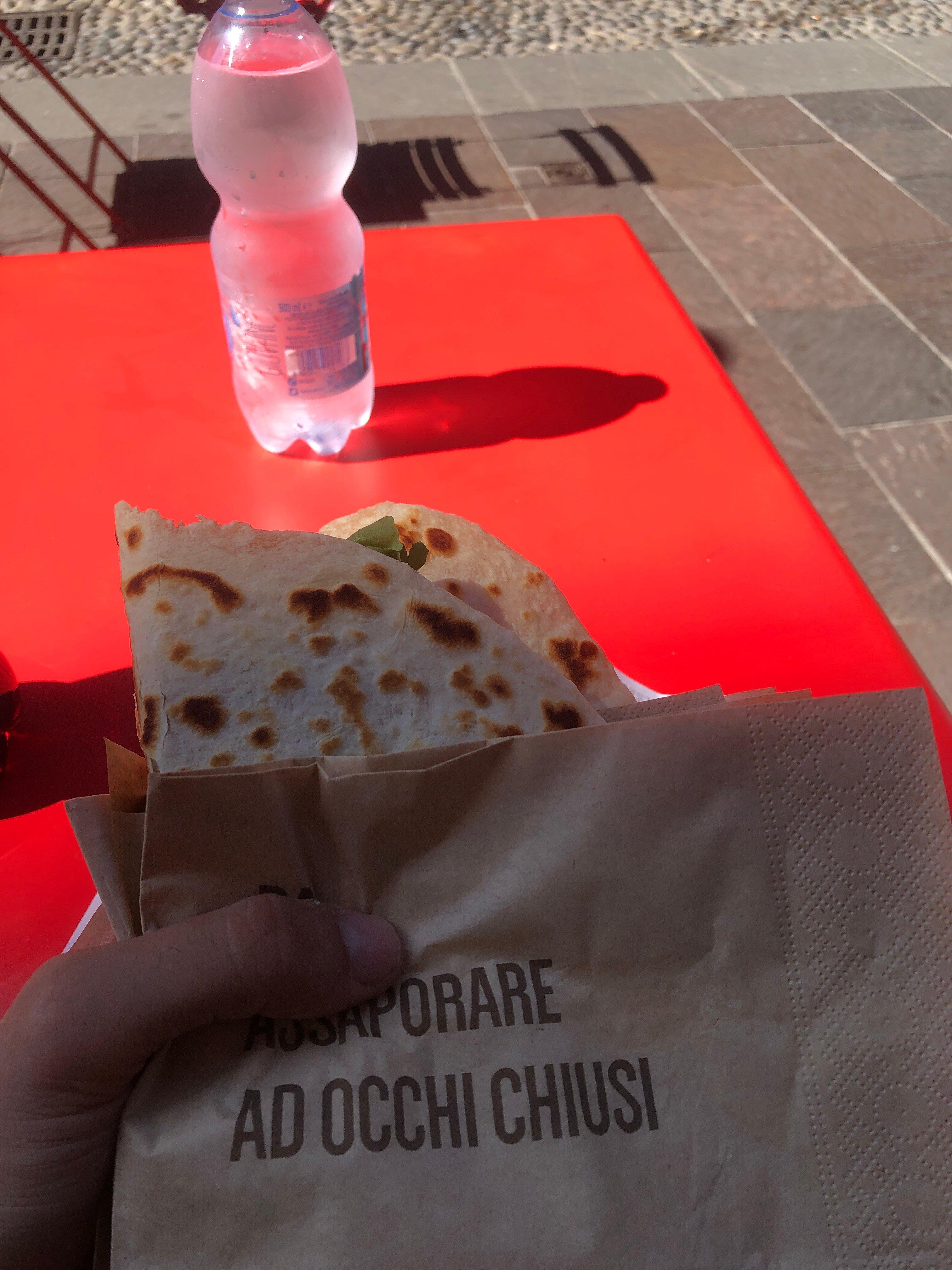 Photo by Q4143XYleonardos