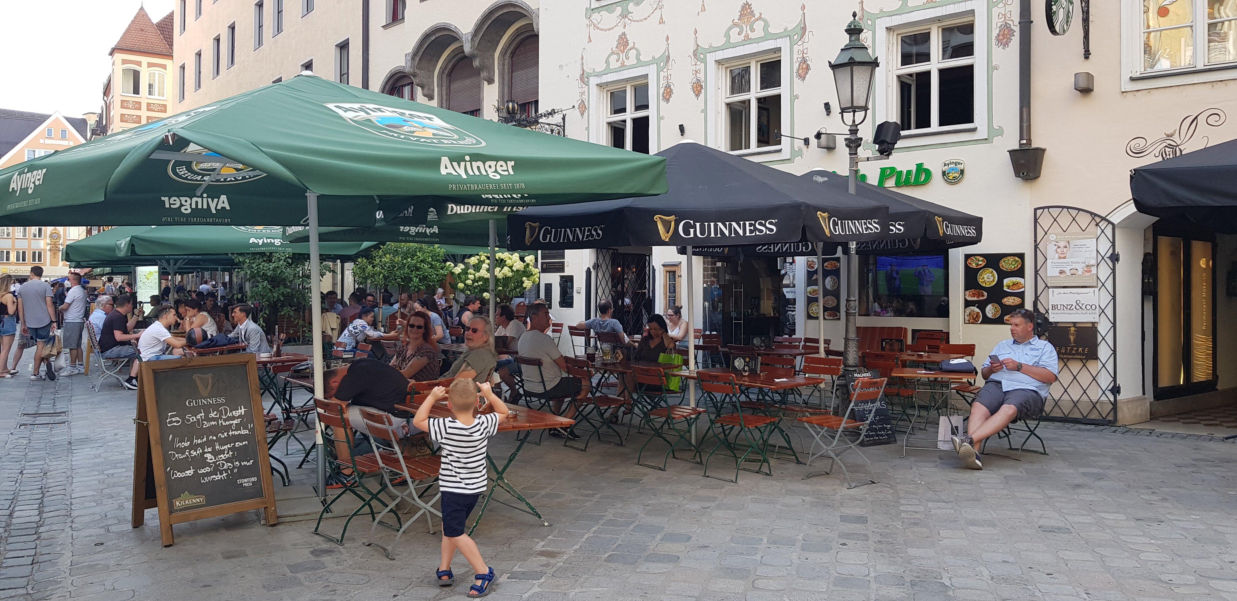 Dubliner Irish Pub & Restaurant