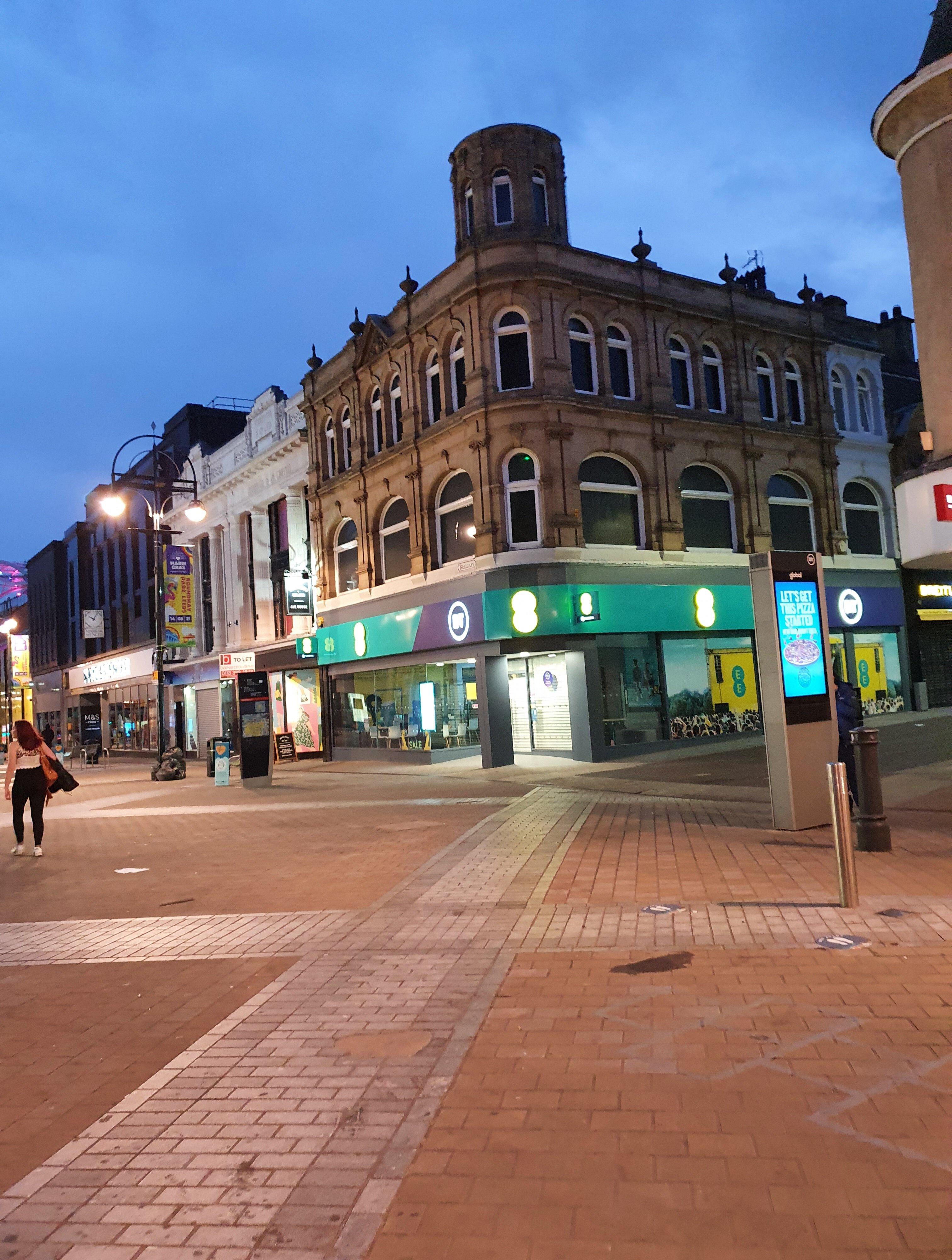 52- 53 Briggate Building