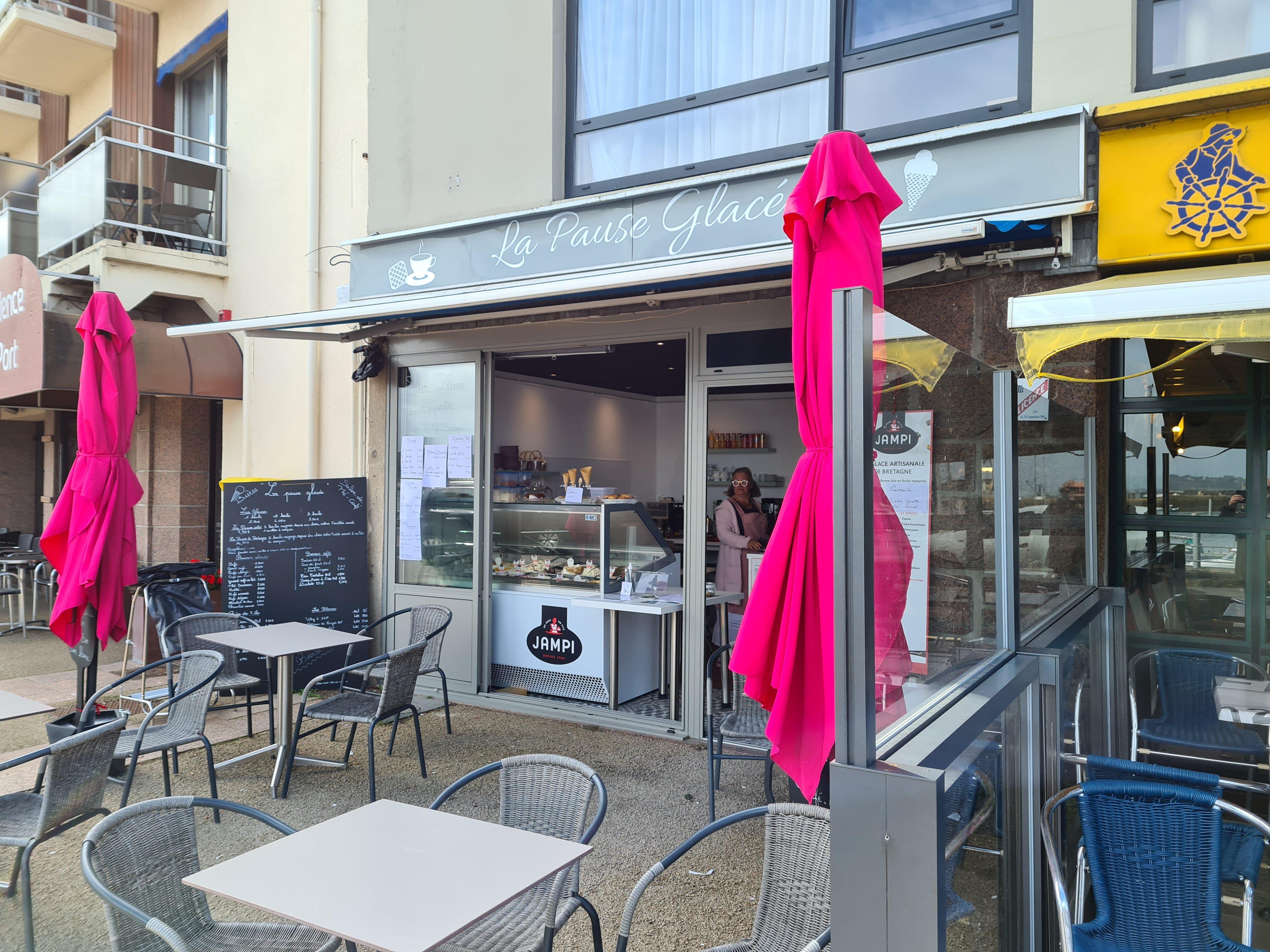 Photo by J4181BVrobertr