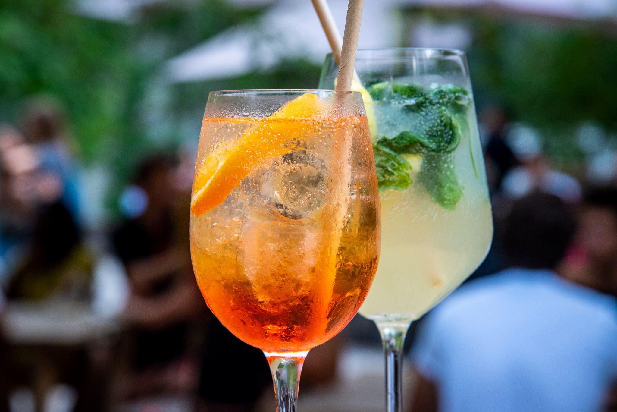 Le Café De La Panacée