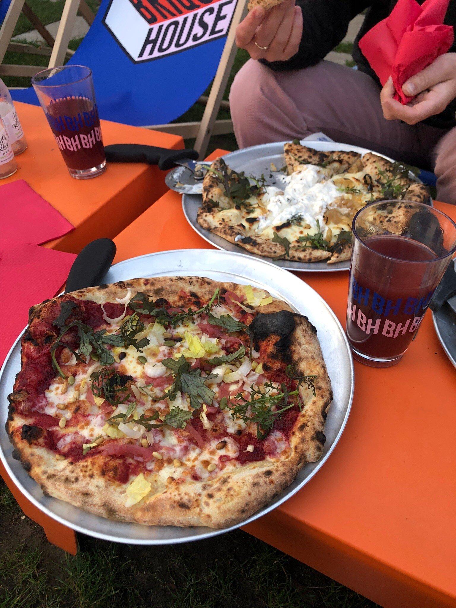 BRIQUE LAND - Brique House