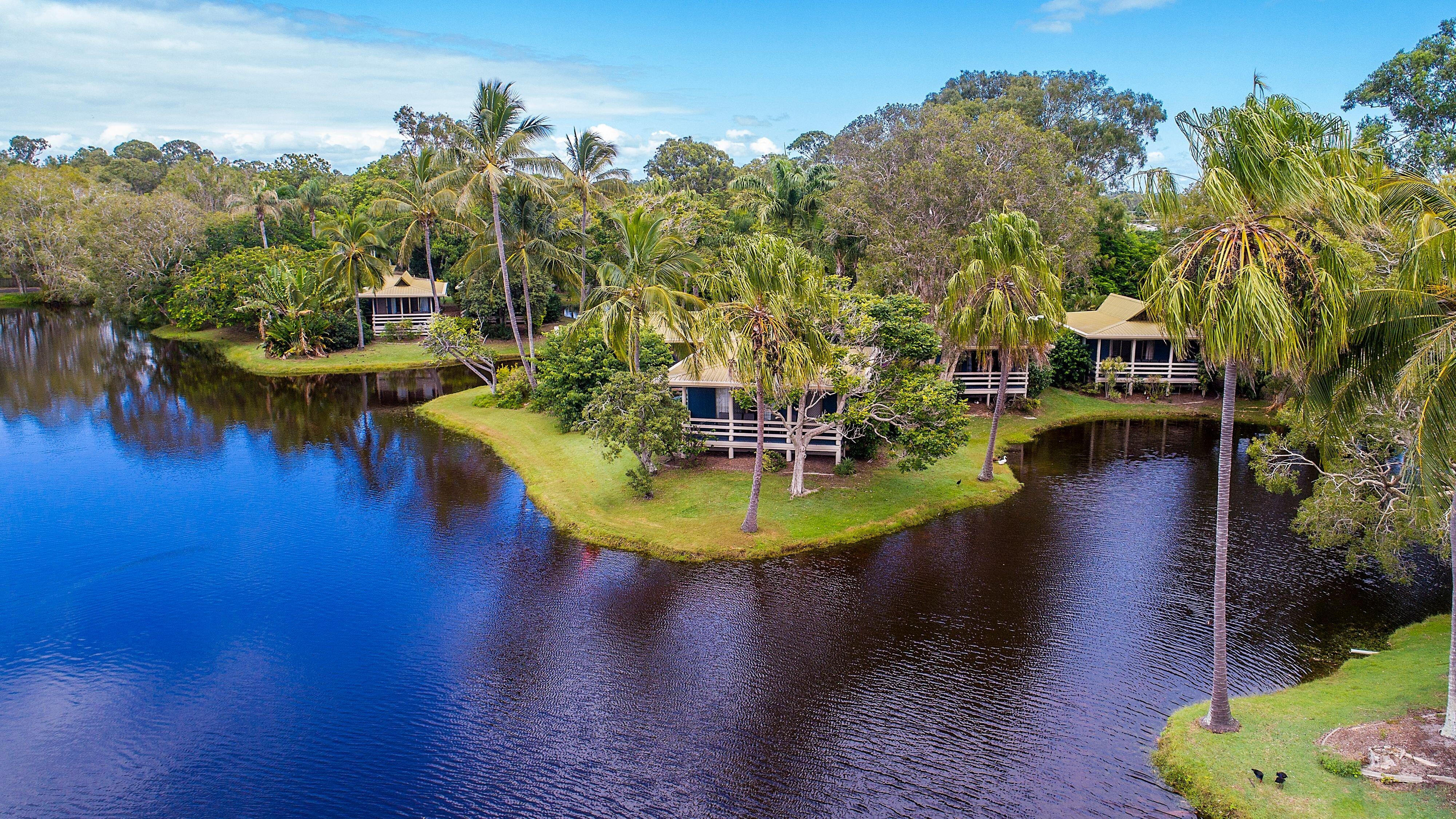 Sanctuary Lakes Fauna Retreat, Hervey Bay