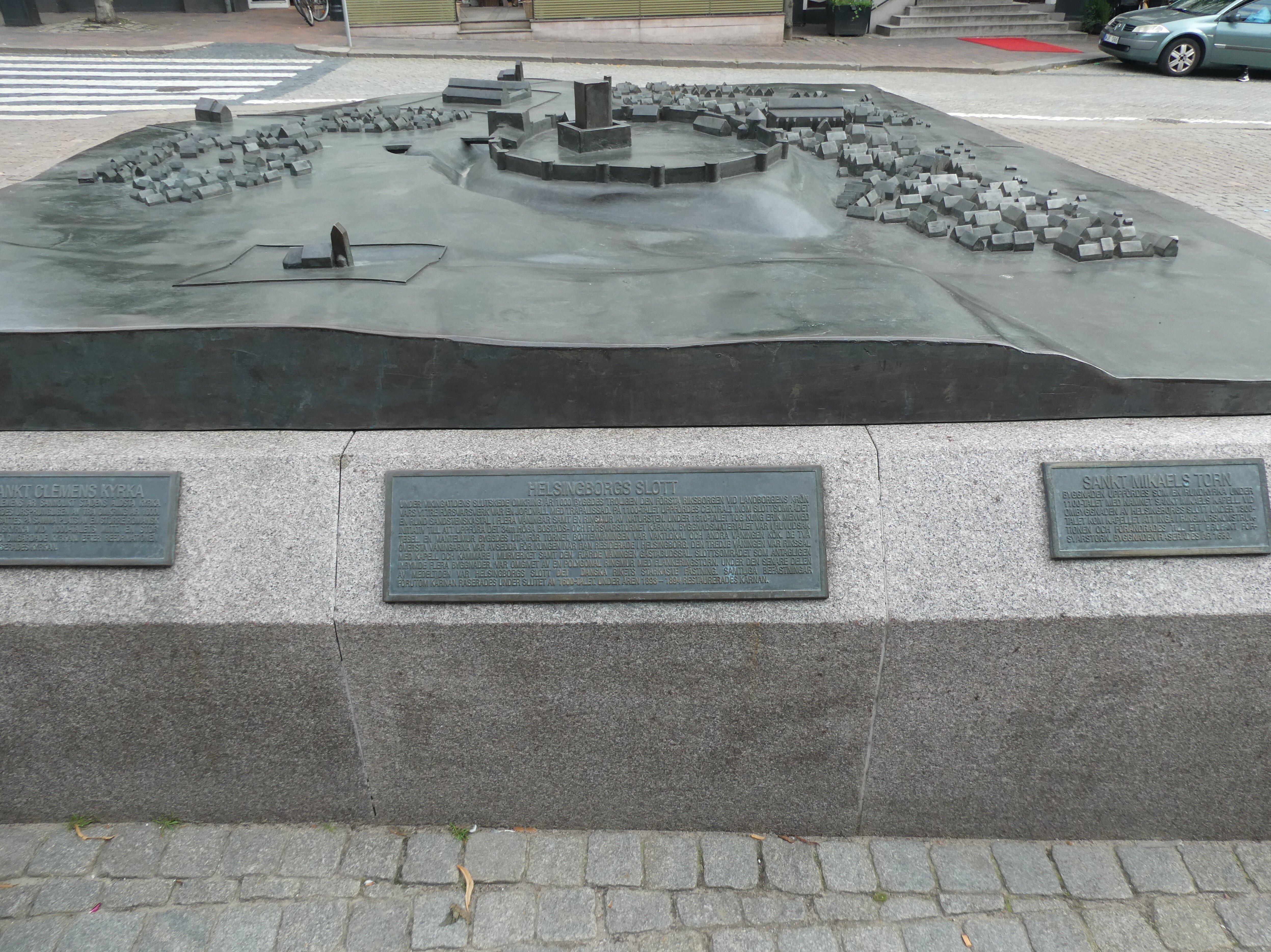 Bronsmodell ''gamla Helsingborg''