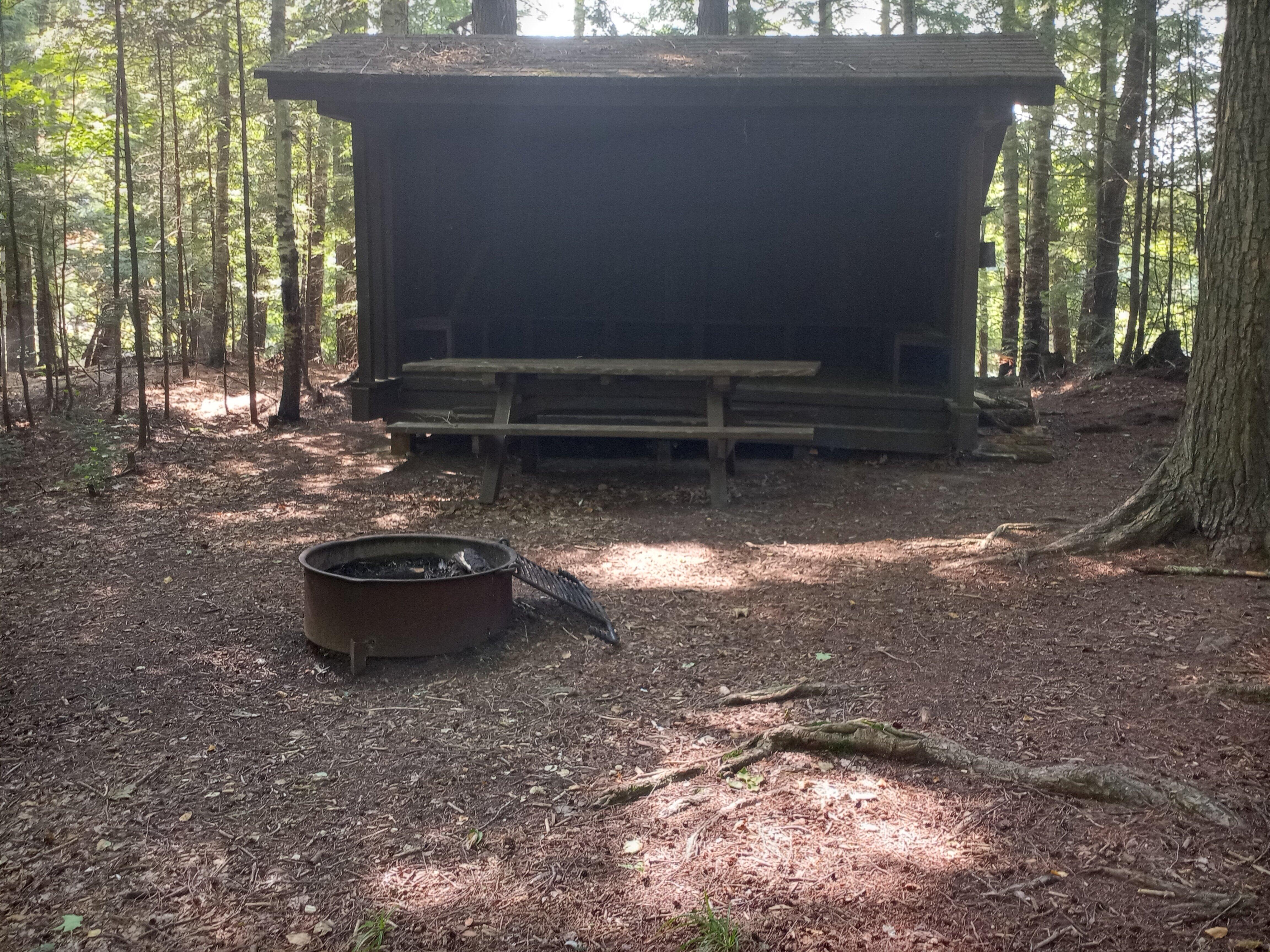 Ed's Lake National Recreation Trail