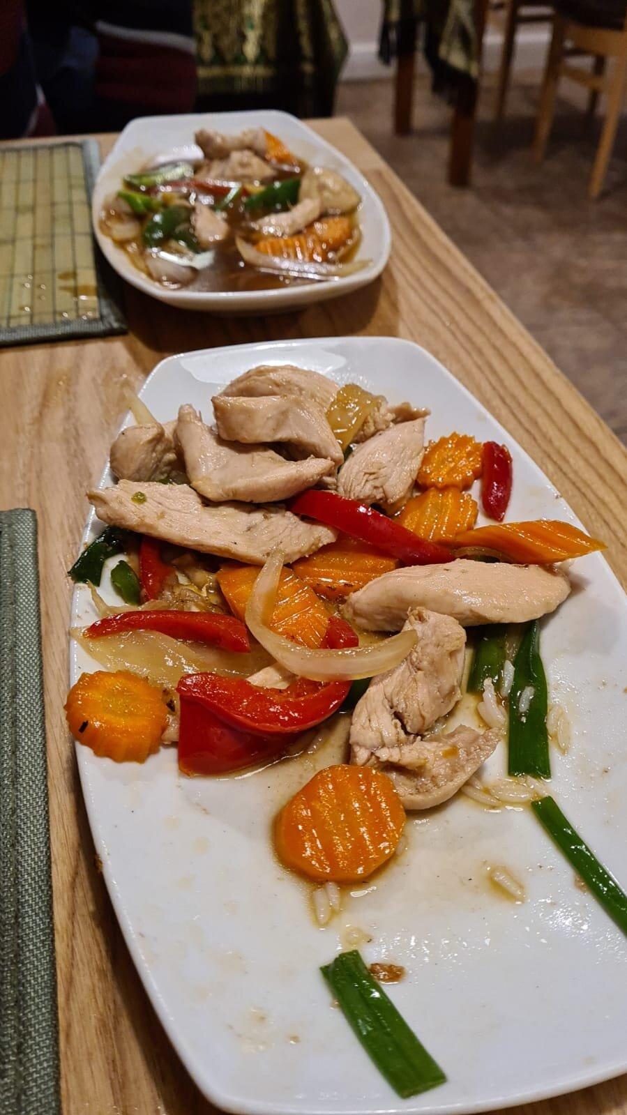 Tuis Thai Restaurant & Cocktail Bar