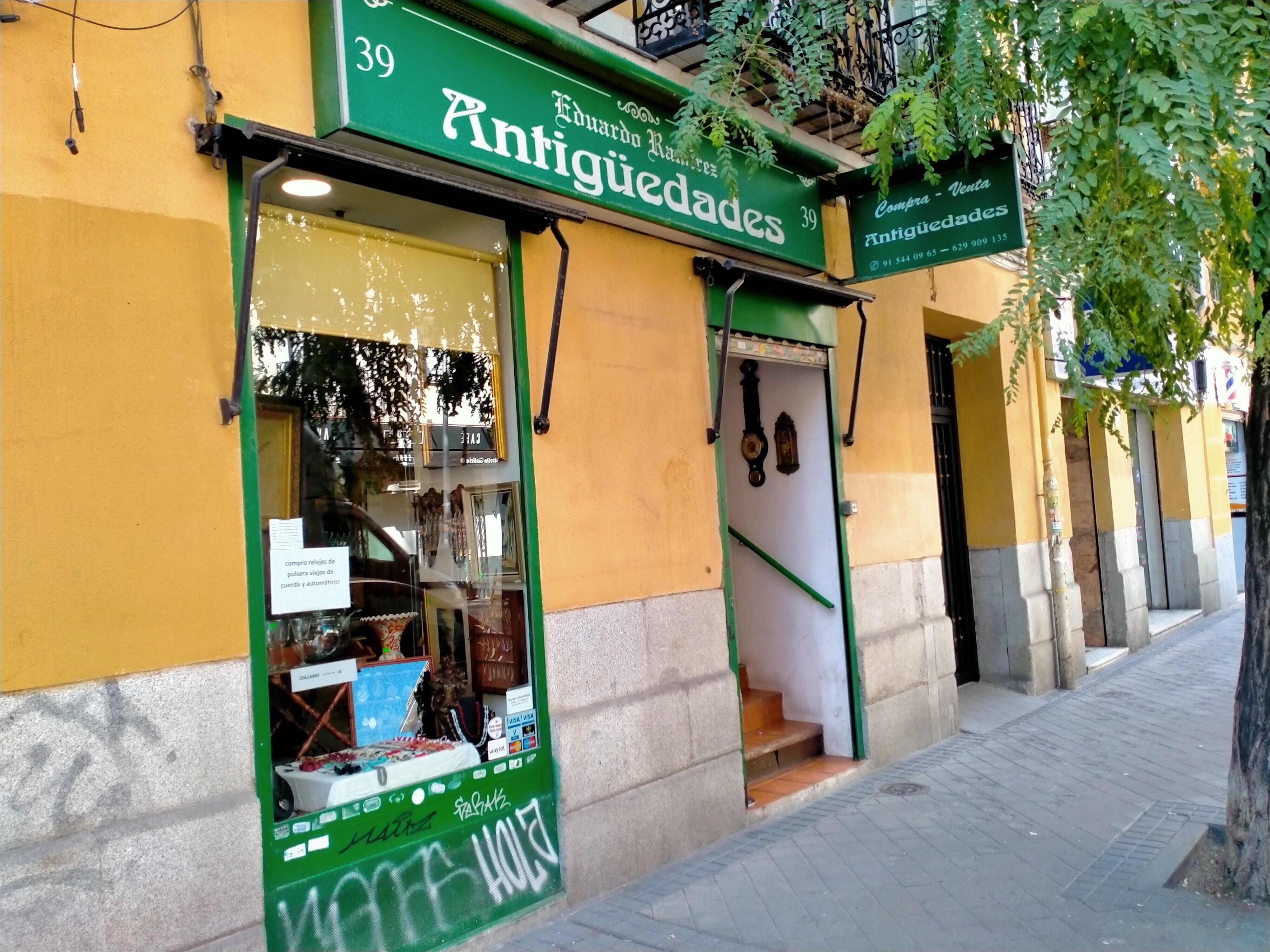 Mercadillo de Antiguedades ,Coleccionismo Ramirez Riesgo