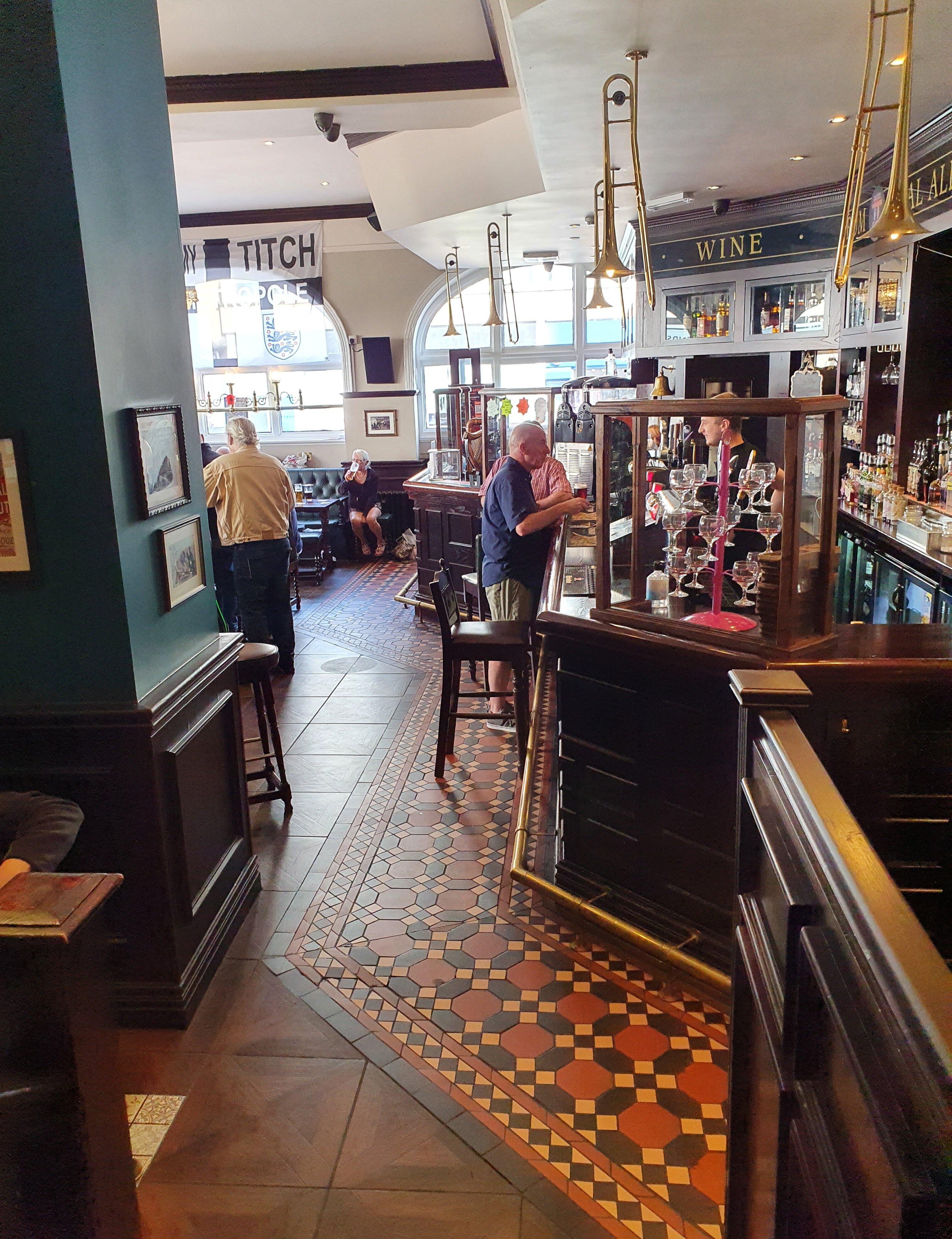 The Metropole Pub