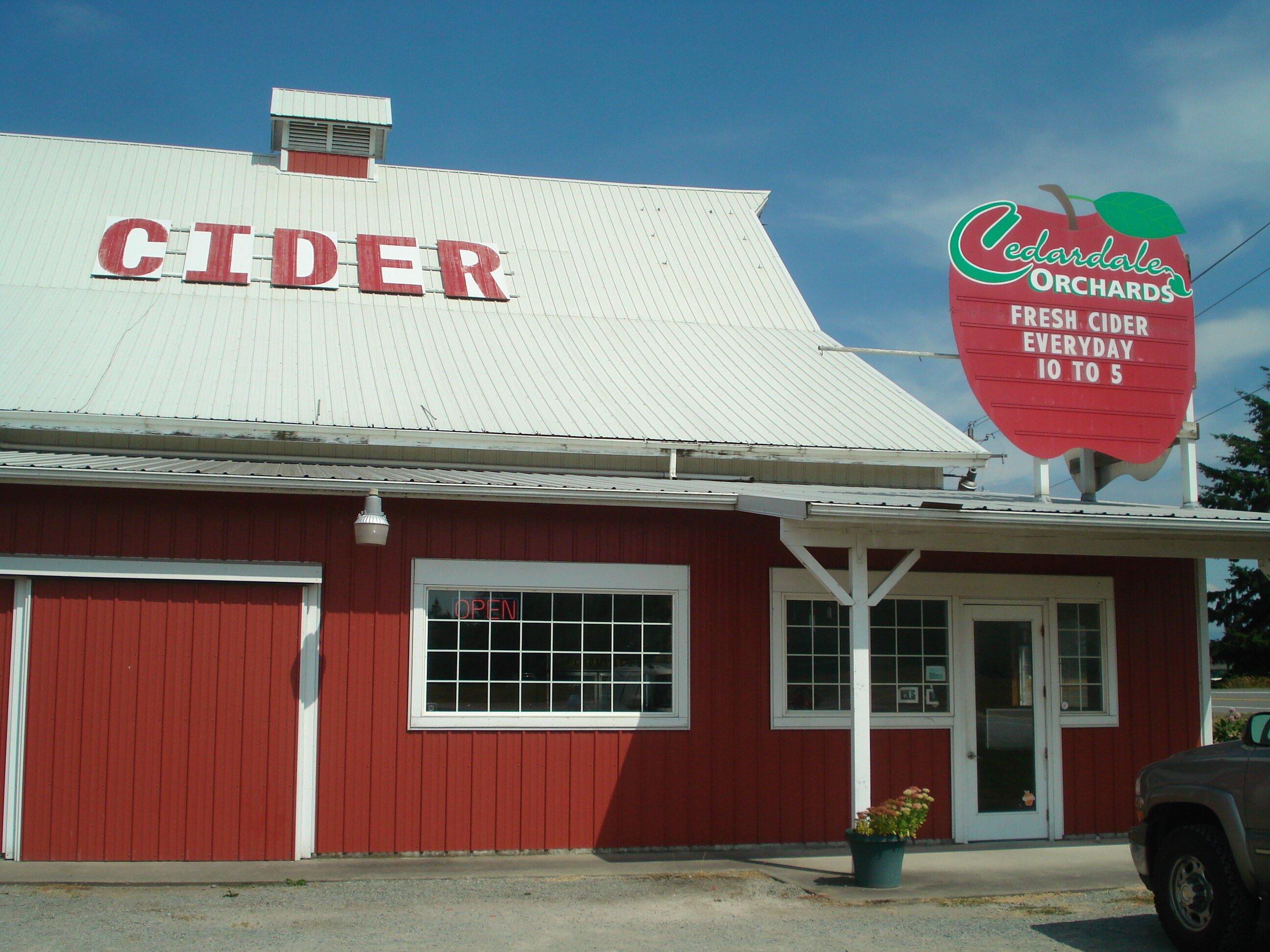 Cedardale Orchards